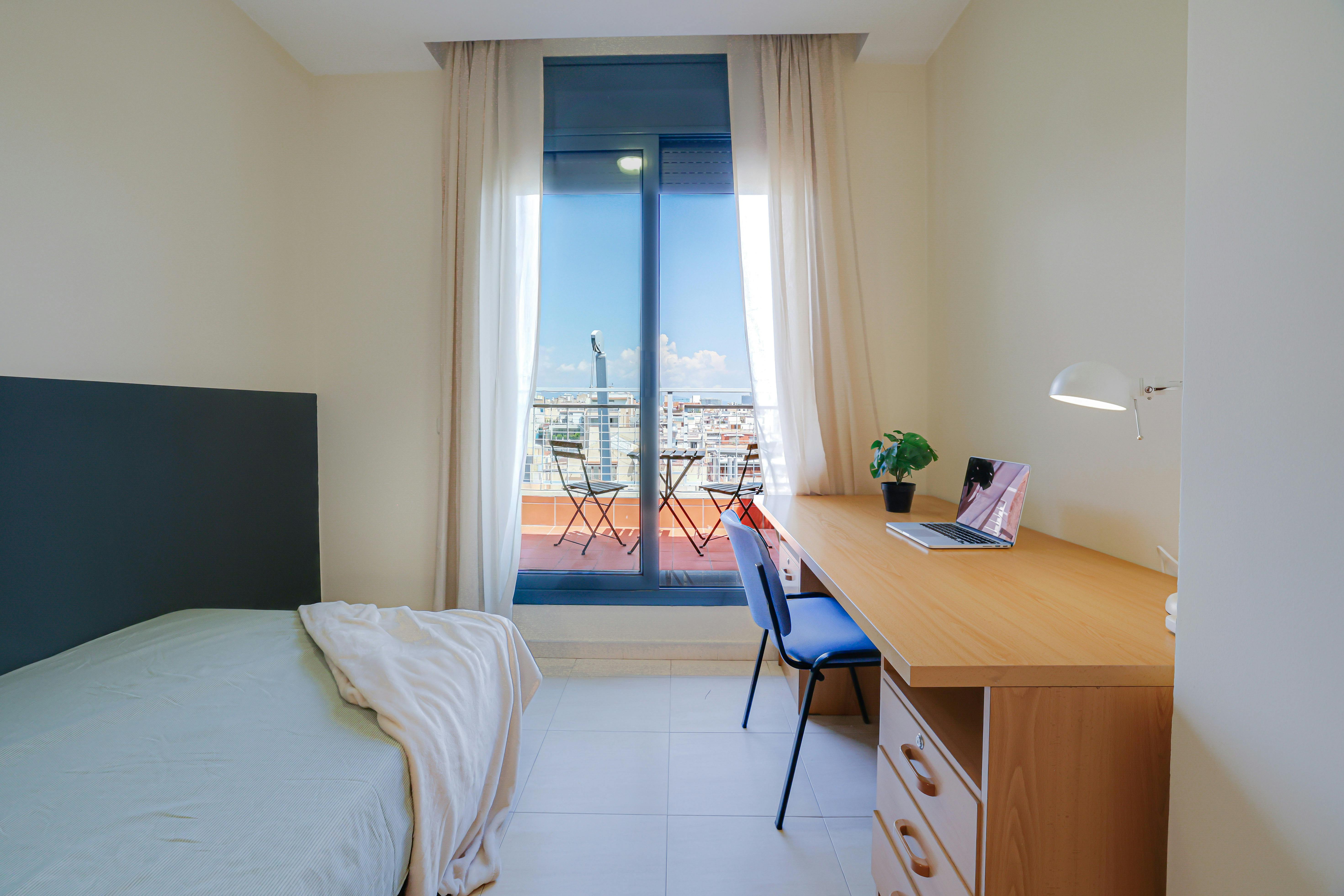 Carrer de Roger de Llúria, Barcelona preview