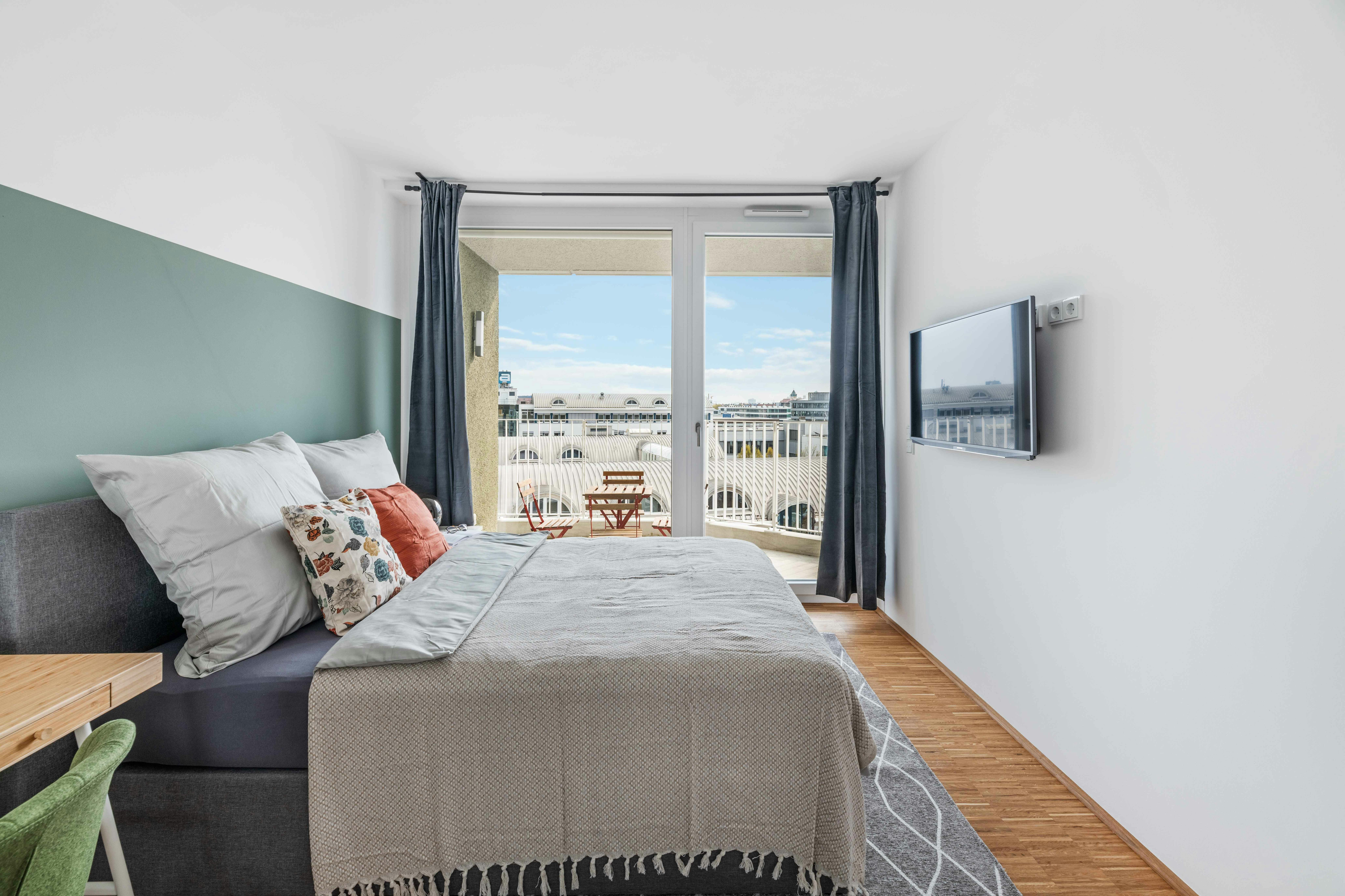 preview gallery tile