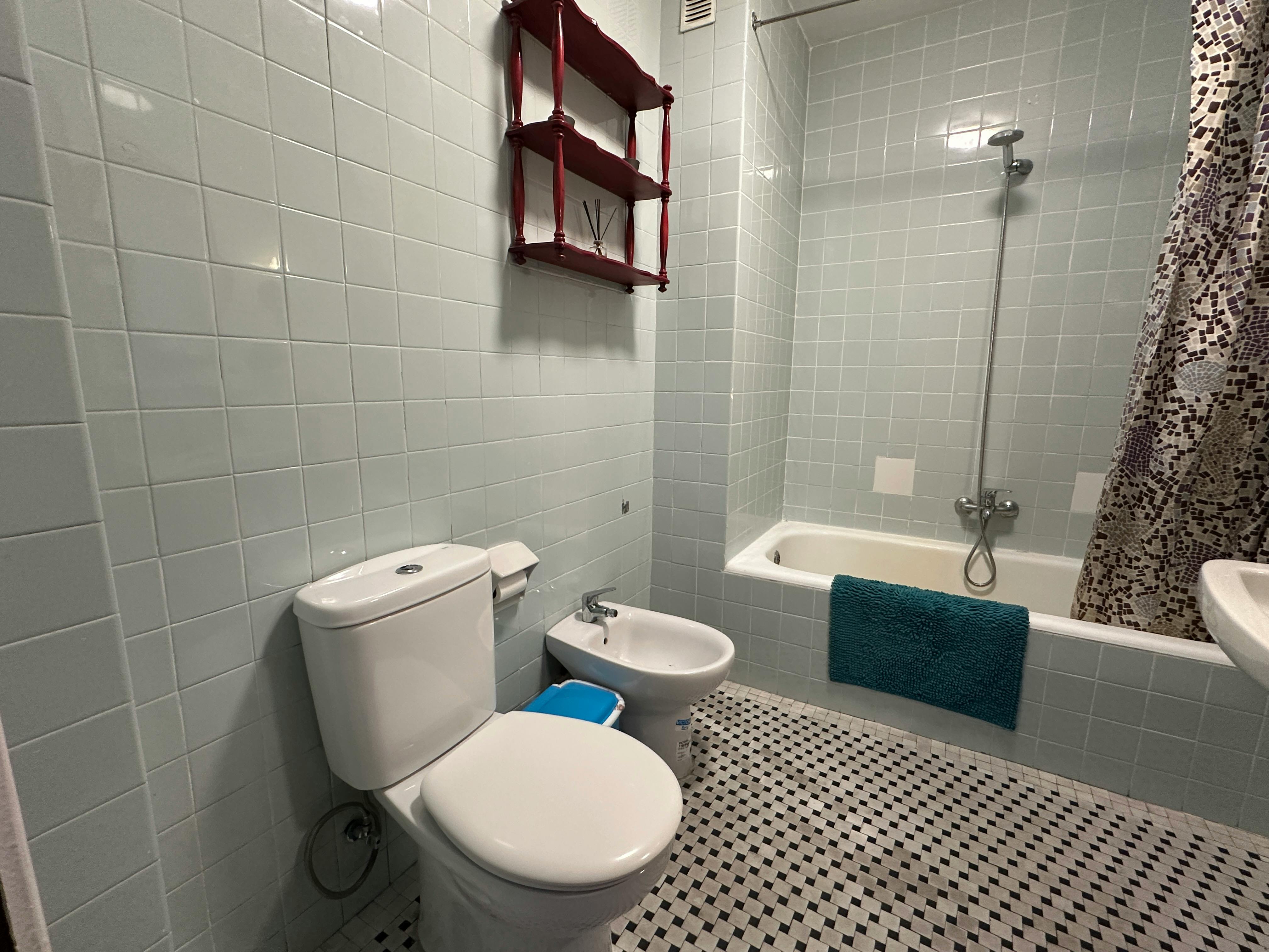 Apartment Madrid, 4 beds — photo 5
