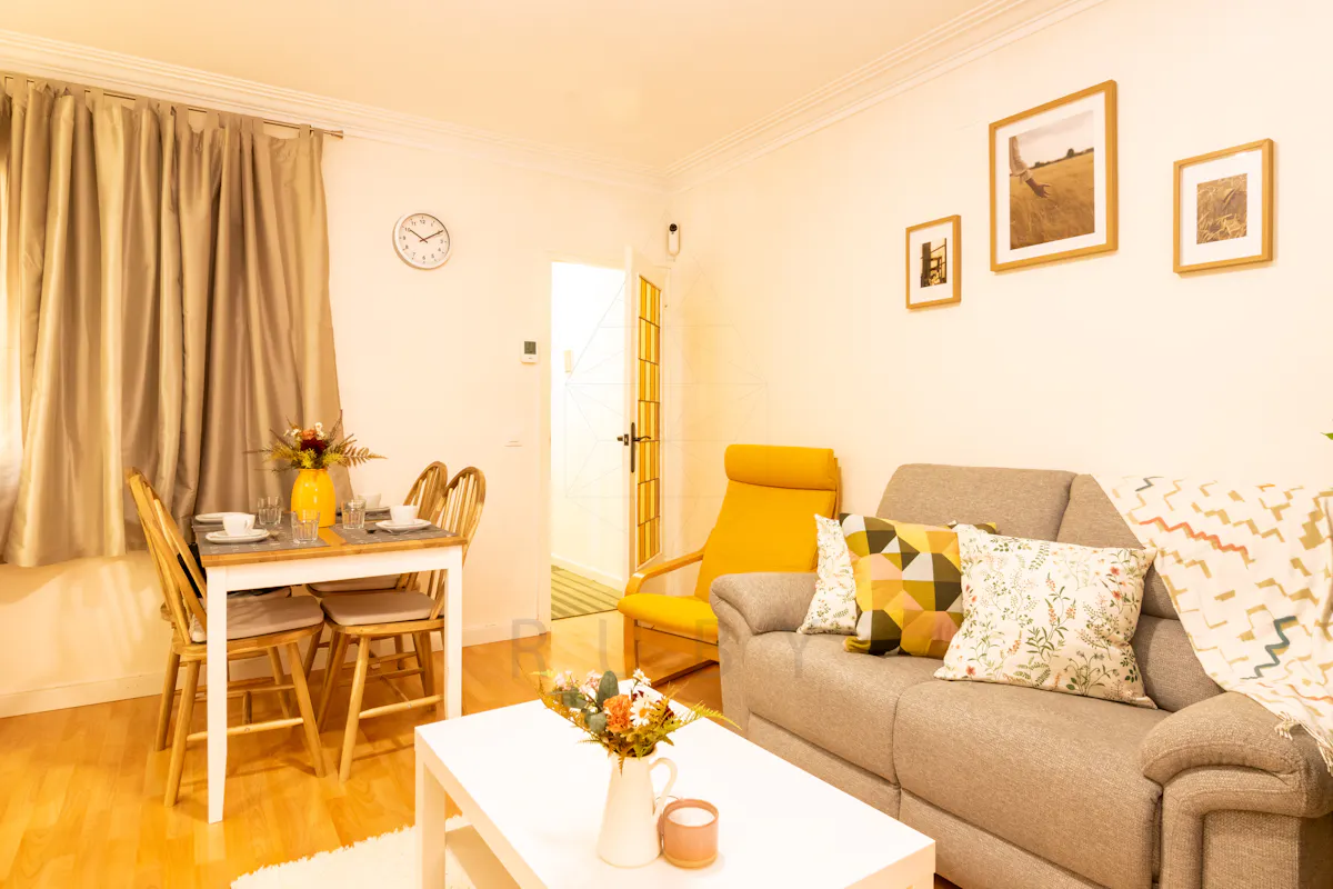 3-Bedroom Apartment in Carrer del Montseny, L'Hospitalet de Llobregat (1655866) ROOM