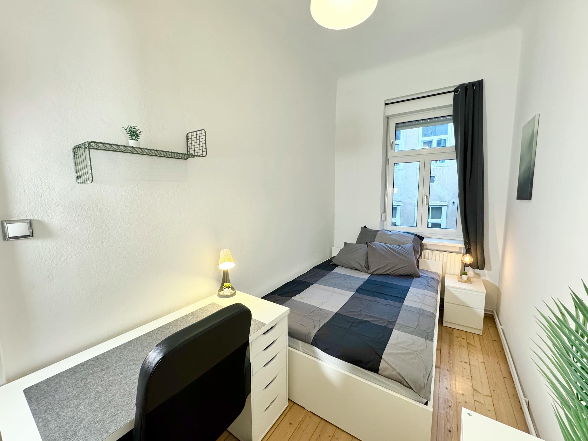 Reindorfgasse, Vienna preview