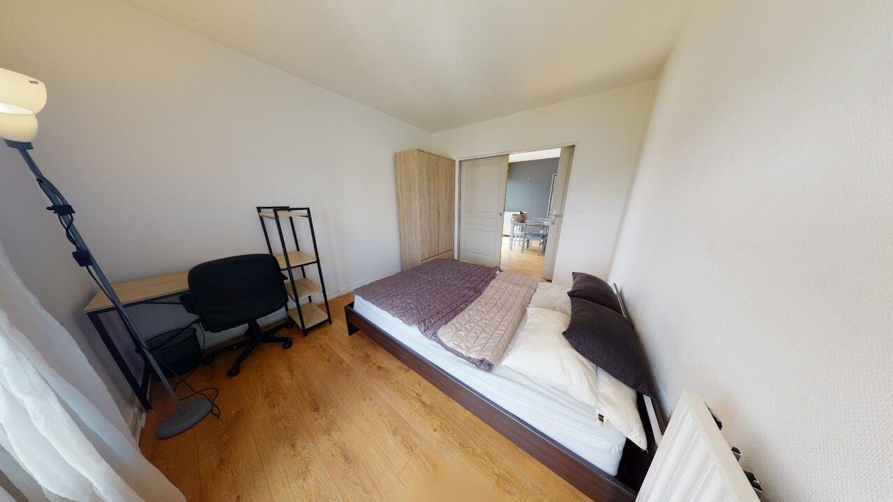 Приватна кімната за оренду для 306 EUR на місяць у Dijon, Rue du Morvan