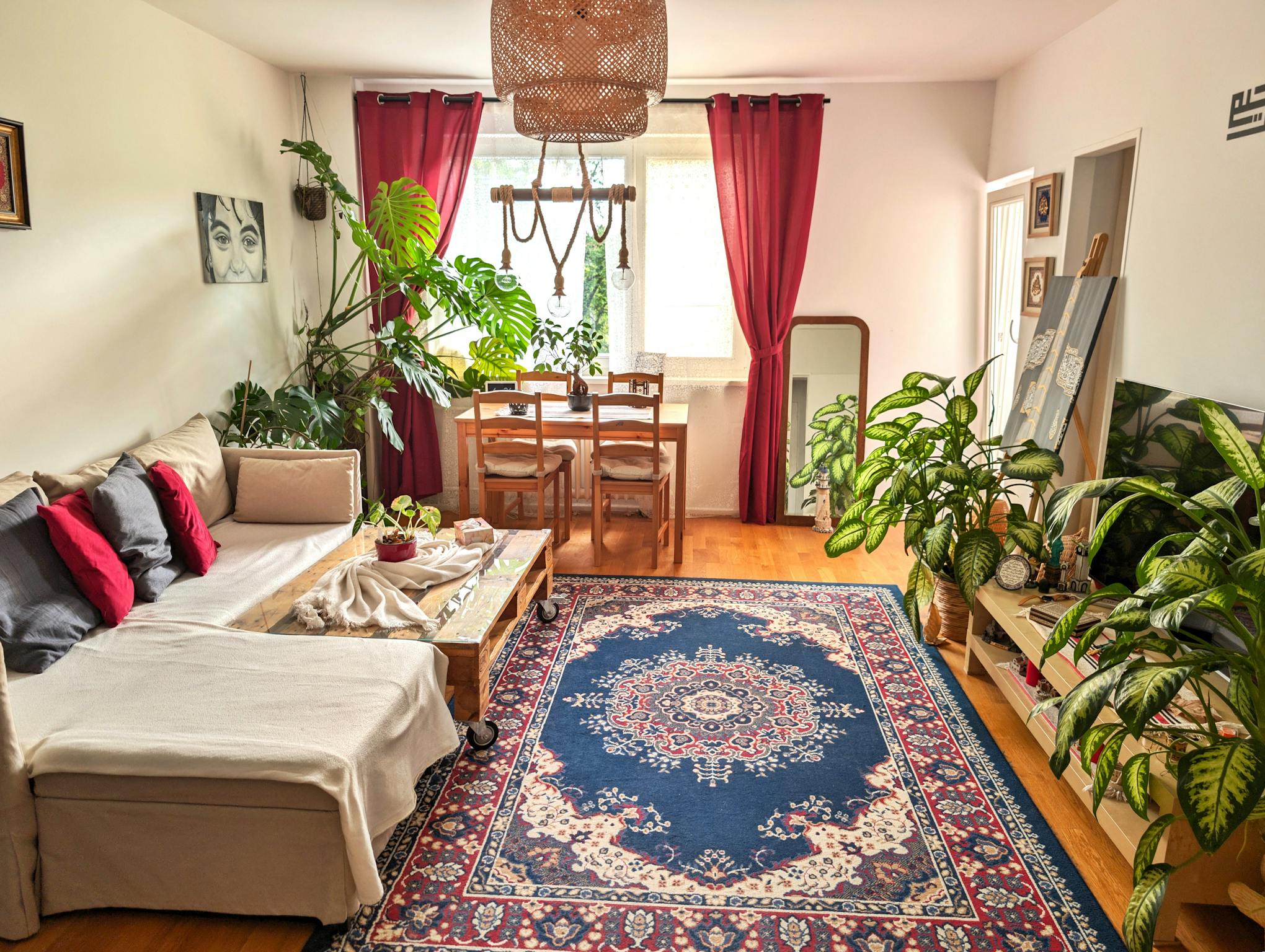 Kommandantenstraße, Berlin preview