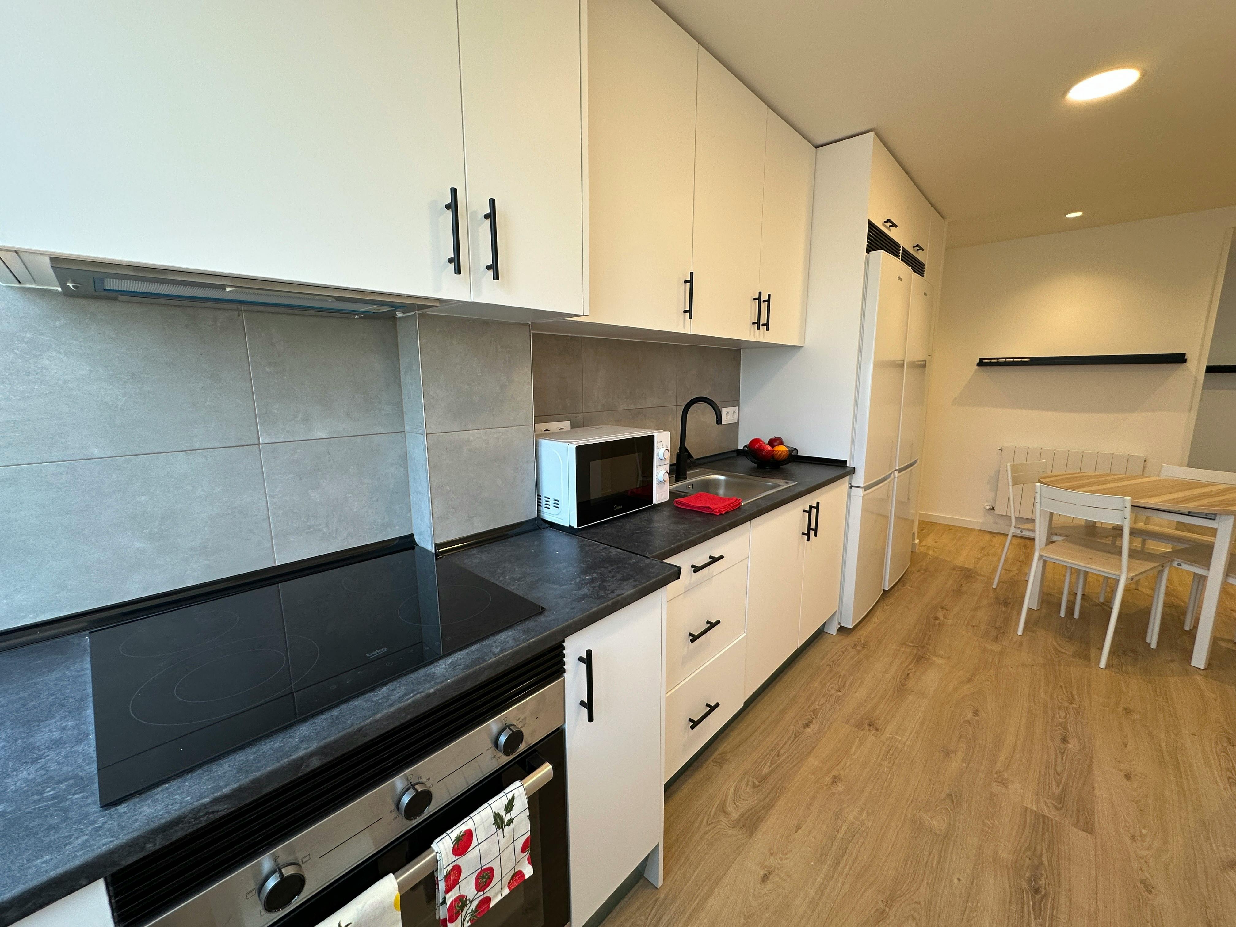 Single room Madrid, 1 bed — photo 10
