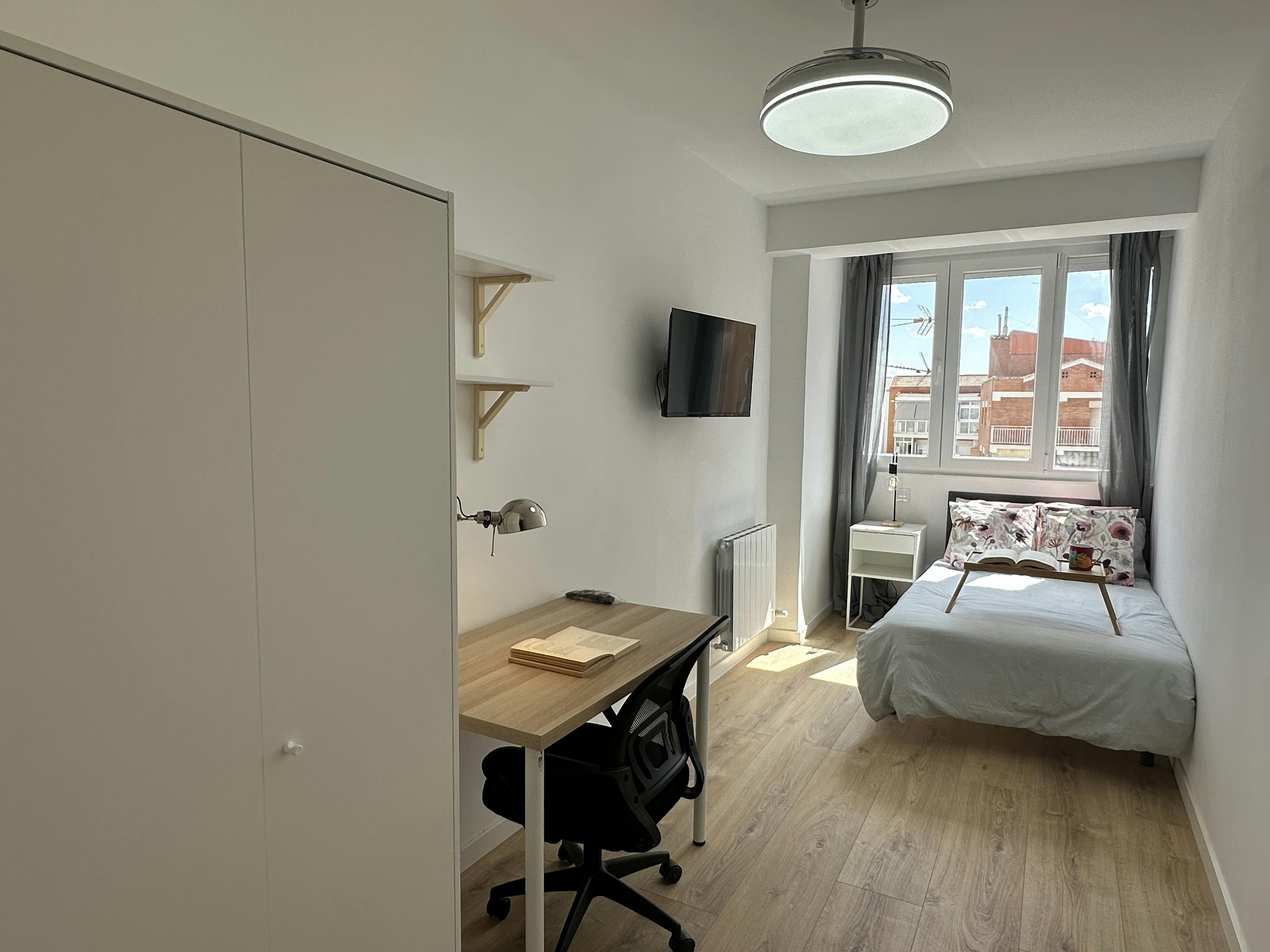 Calle de Manuel Galindo, Madrid preview