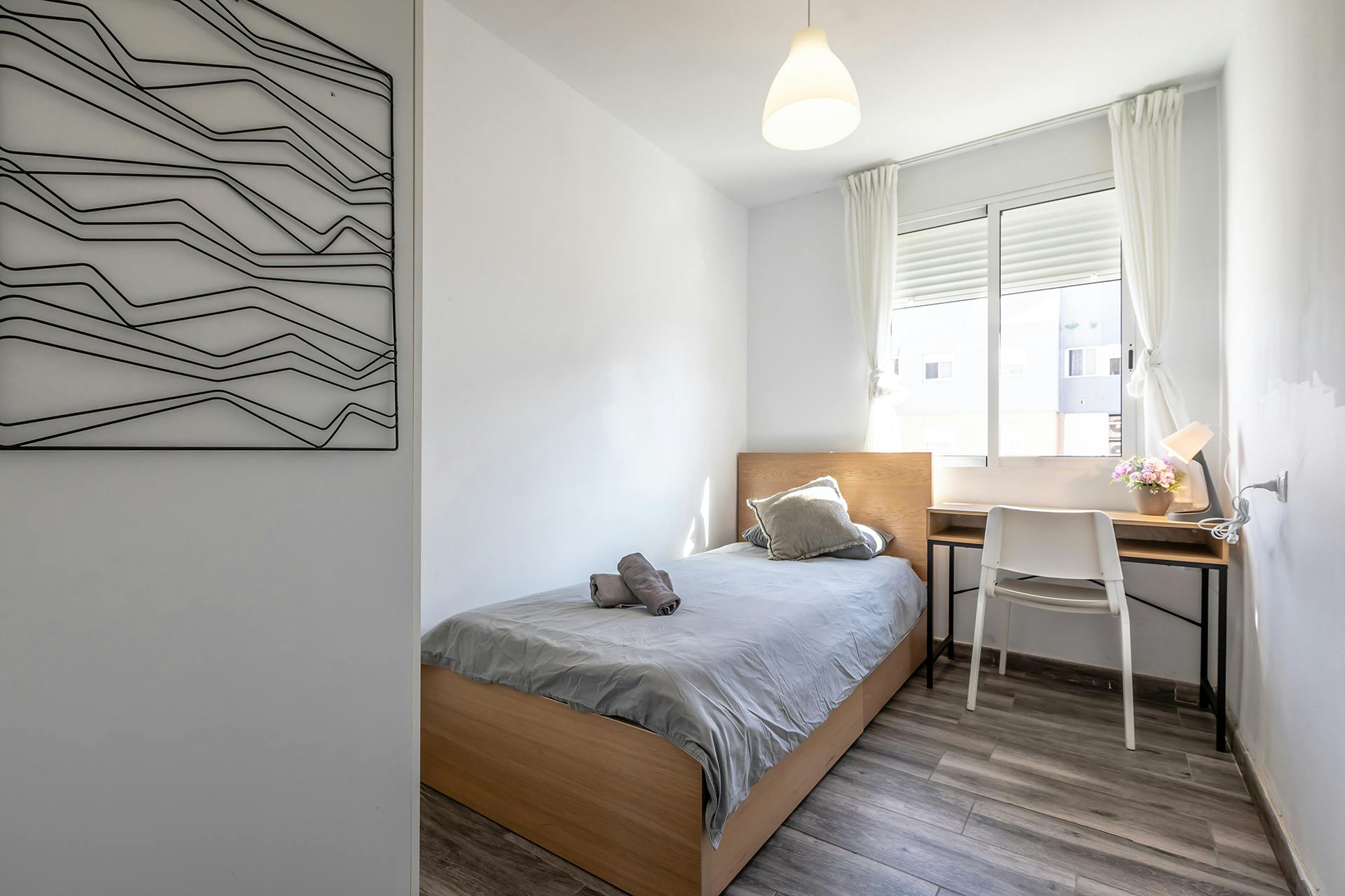 Private room for rent for €460 per month in Valencia, Carrer de Martín Soler Músic