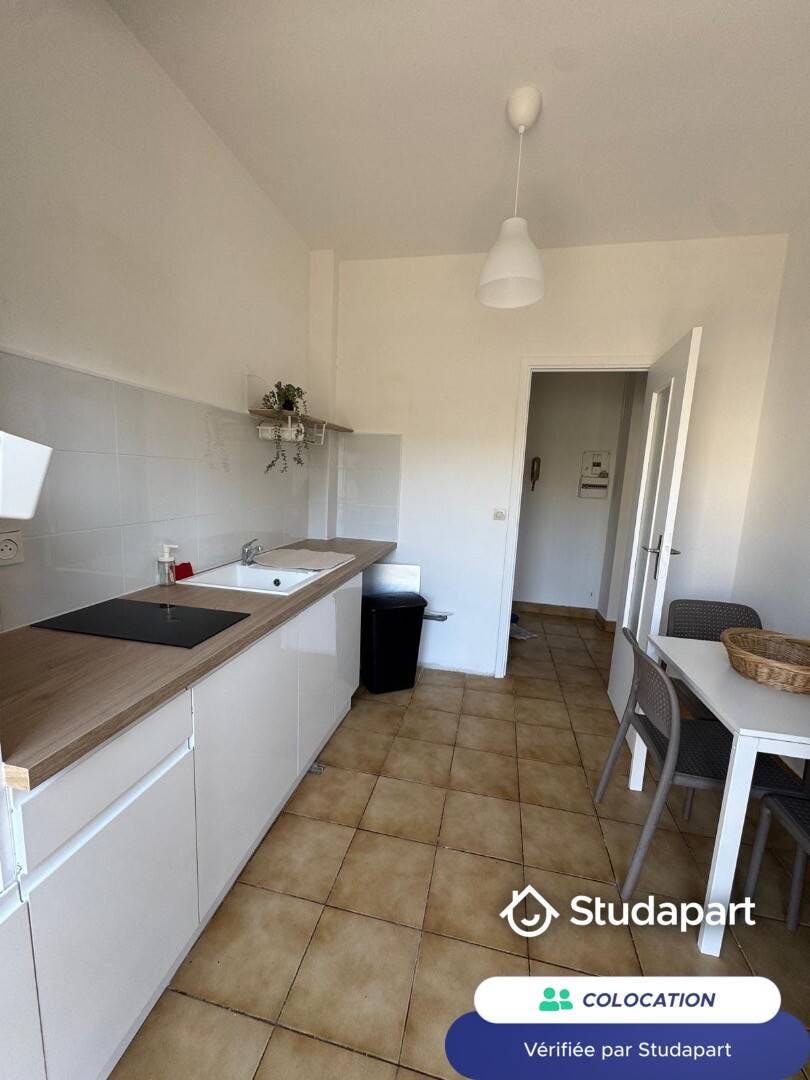 Private room for rent for €600 per month in Nice, Avenue Raymond Féraud