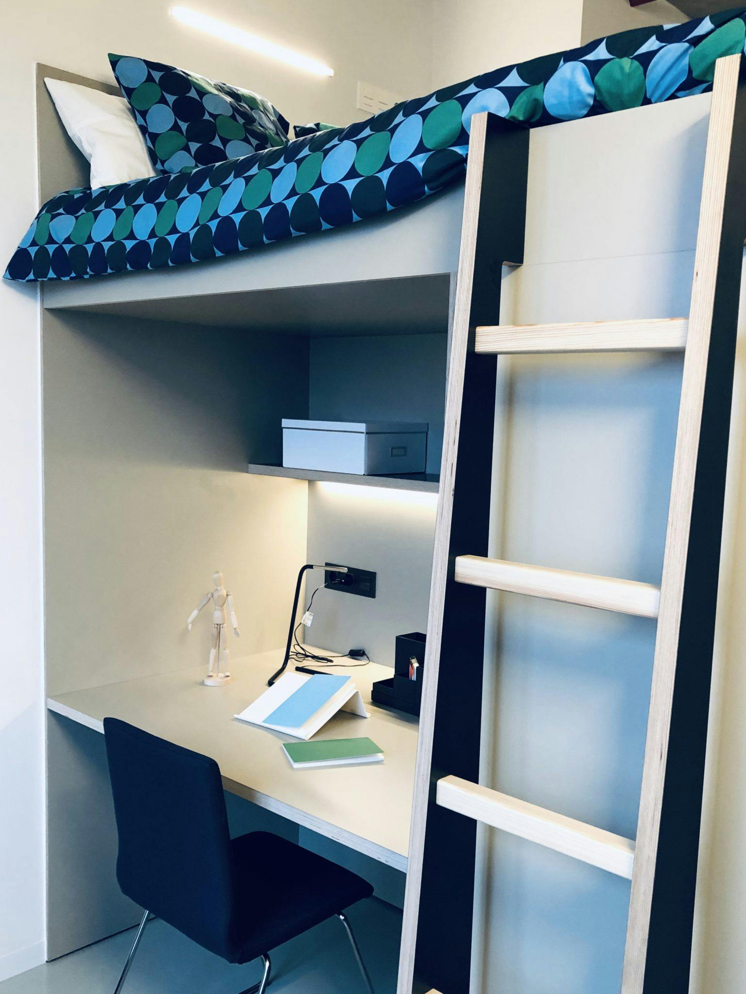 preview gallery tile