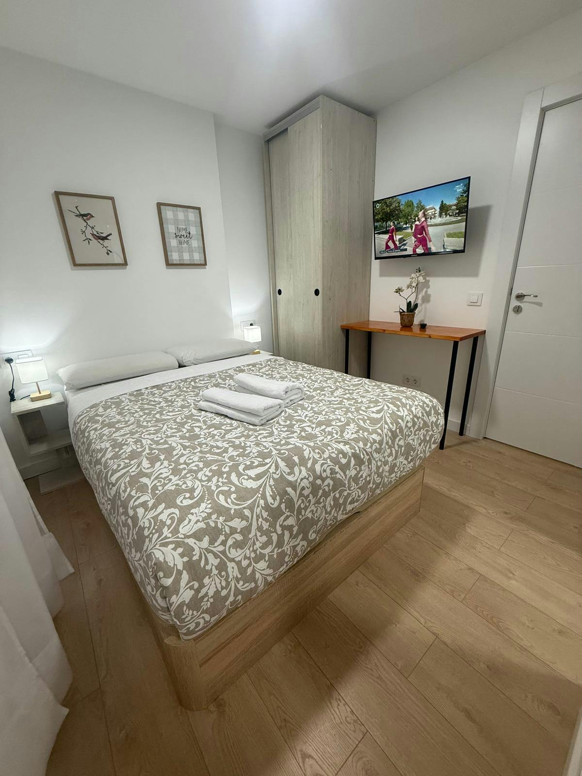 Calle de Godella, Madrid preview