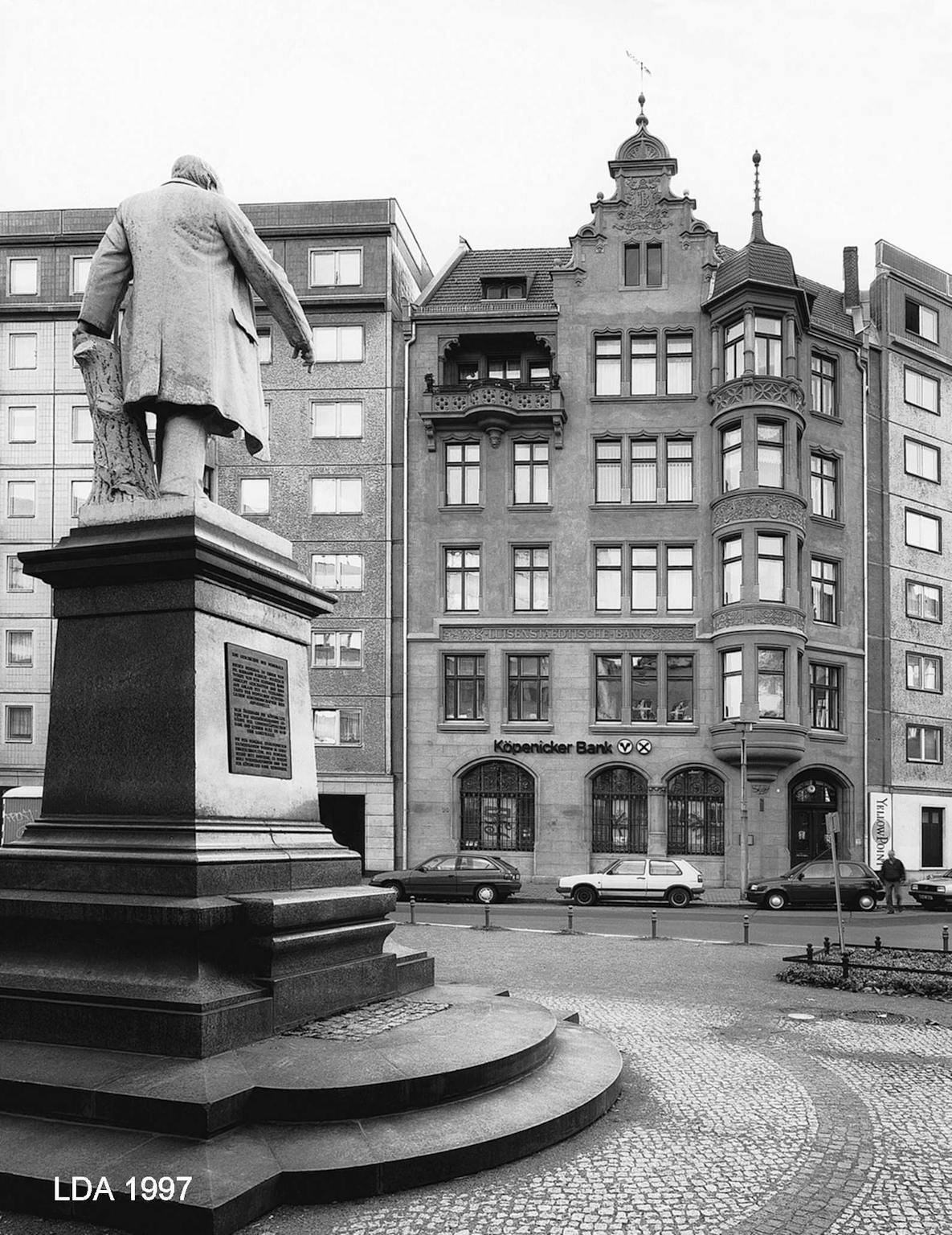 Köpenicker Straße, Berlin preview