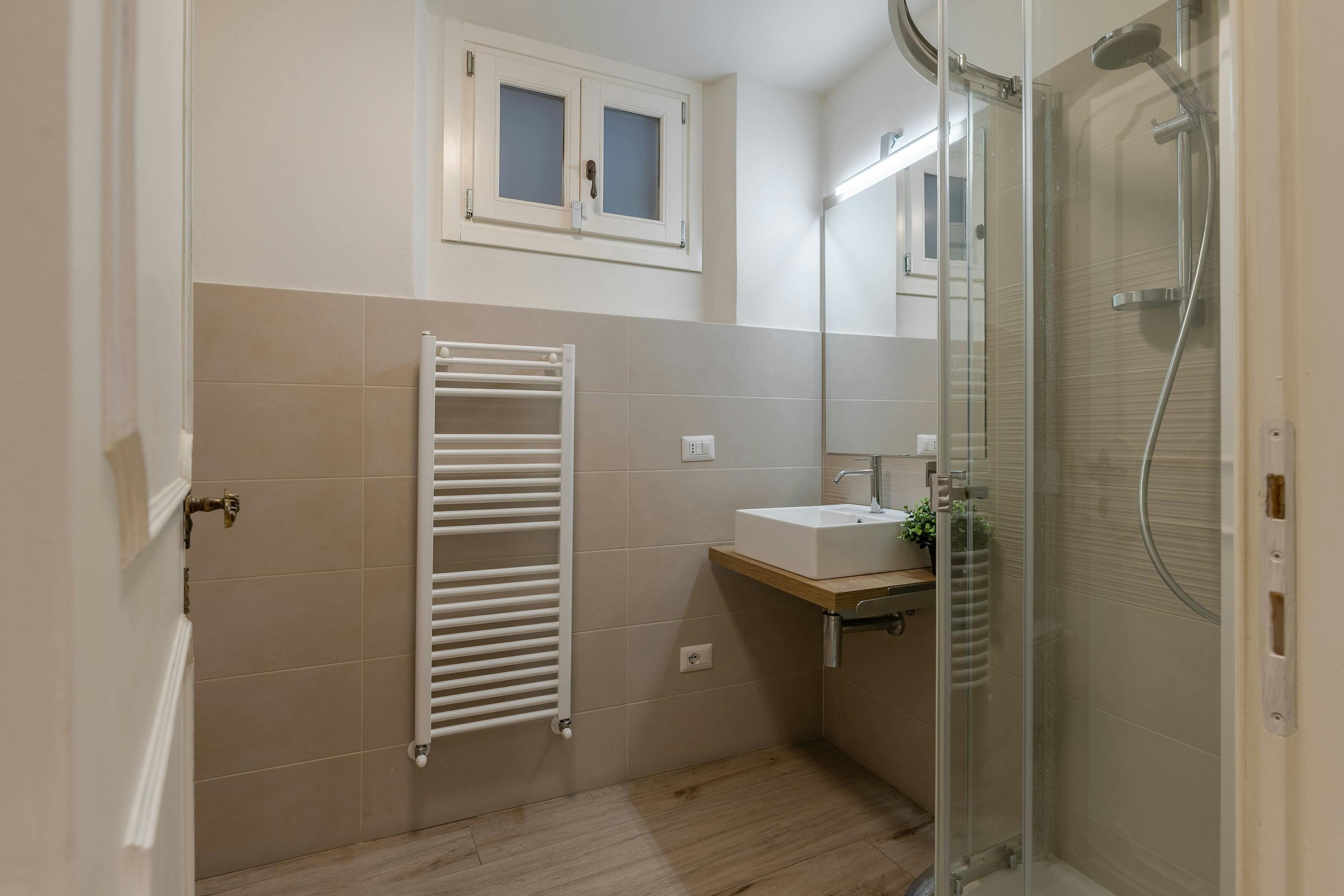 Single room Florence, 1 bed, 18m² — photo 23