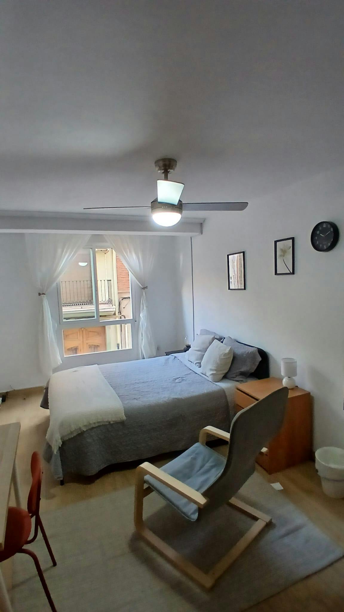 Single room Catarroja, 1 bed, 10m² — photo 2