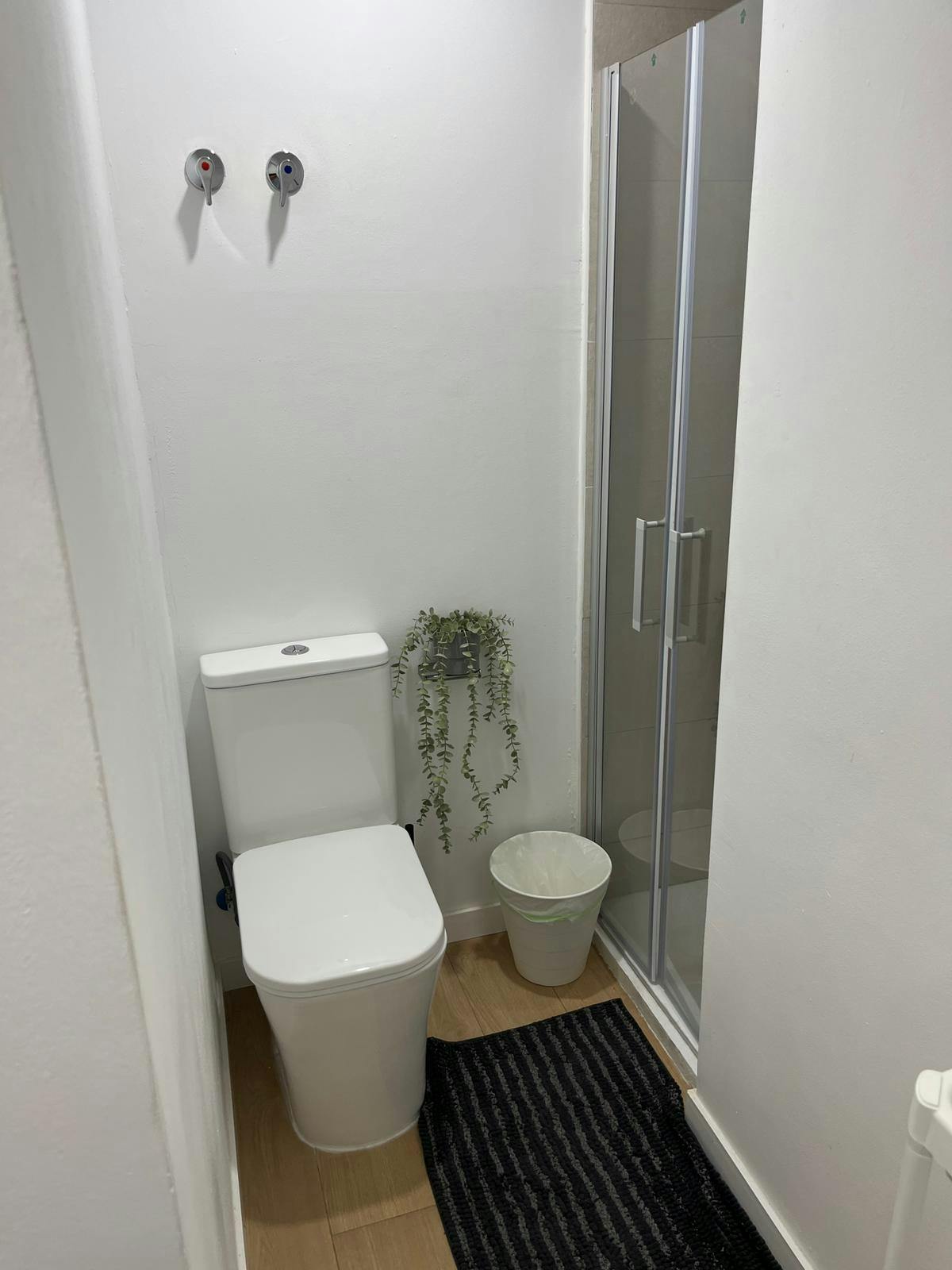 Single room Catarroja, 1 bed, 10m² — photo 3