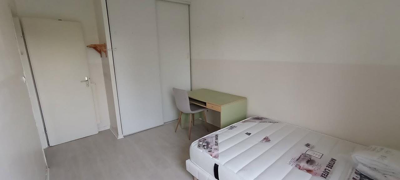 Single room Toulouse, 1 bed, 11m² — photo 2