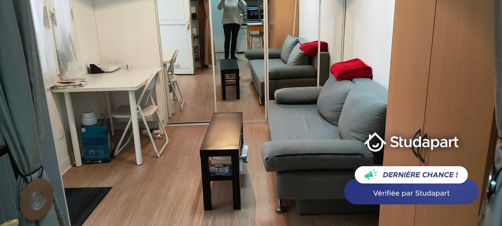 Apartment for rent for €580 per month in Reims, Rue de Vesle