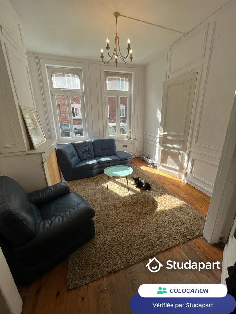 Private room for rent for €385 per month in Roubaix, Rue de la Conférence