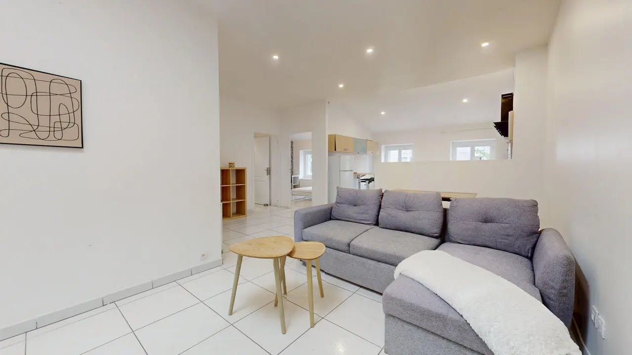 Apartment for rent for €595 per month in Saint-Étienne, Rue de la Chance