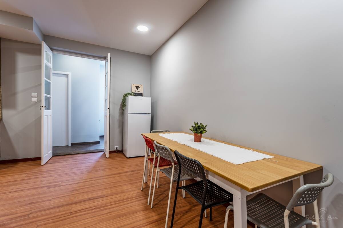 Single room Porto, 1 bed, 10m² — photo 4