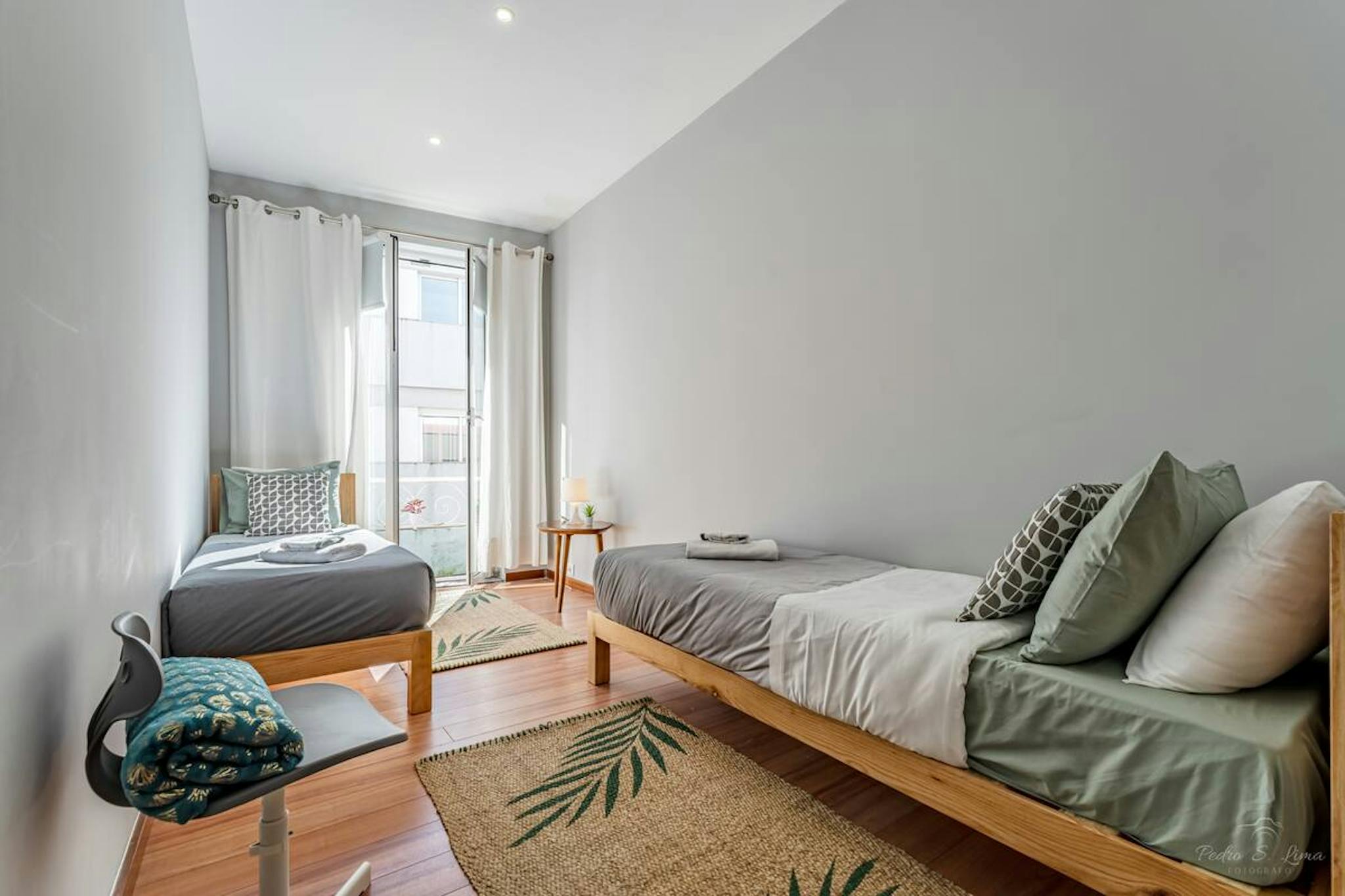 Rua de Costa Cabral, Porto preview