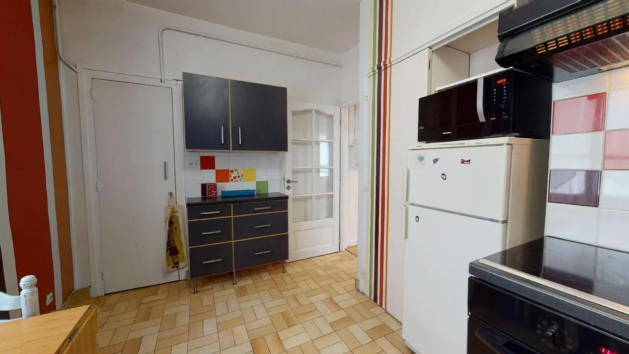 1-Bedroom Apartment in Rue de la Rize, Lyon (1656758) room image 9