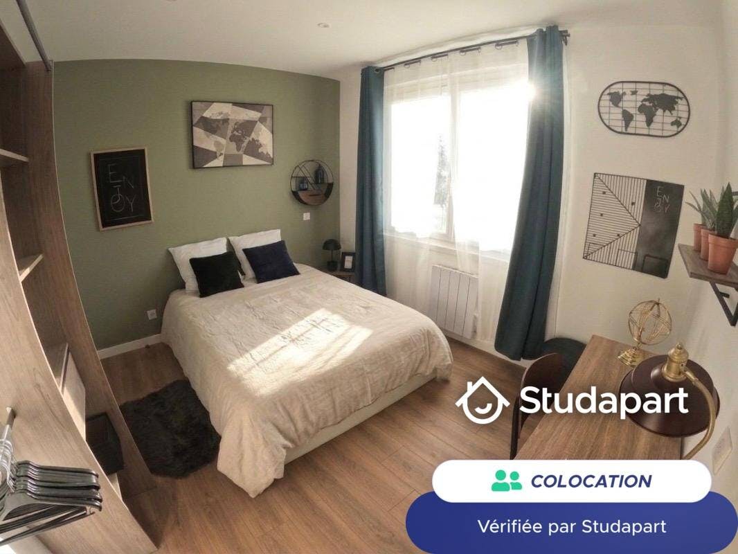 Отдельная комната сдается в аренду за 499 € в месяц в Niort, Rue de Goise
