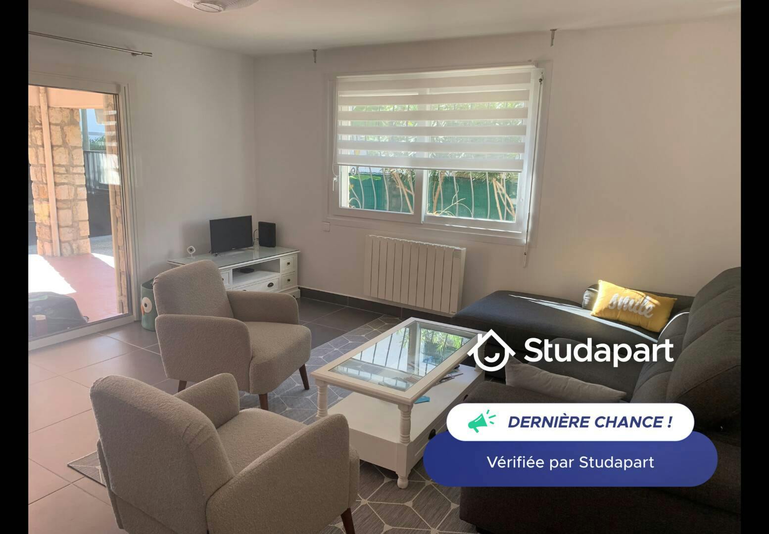 Apartment for rent on Vieux Chemin de la Colle, Antibes - Vaade 3