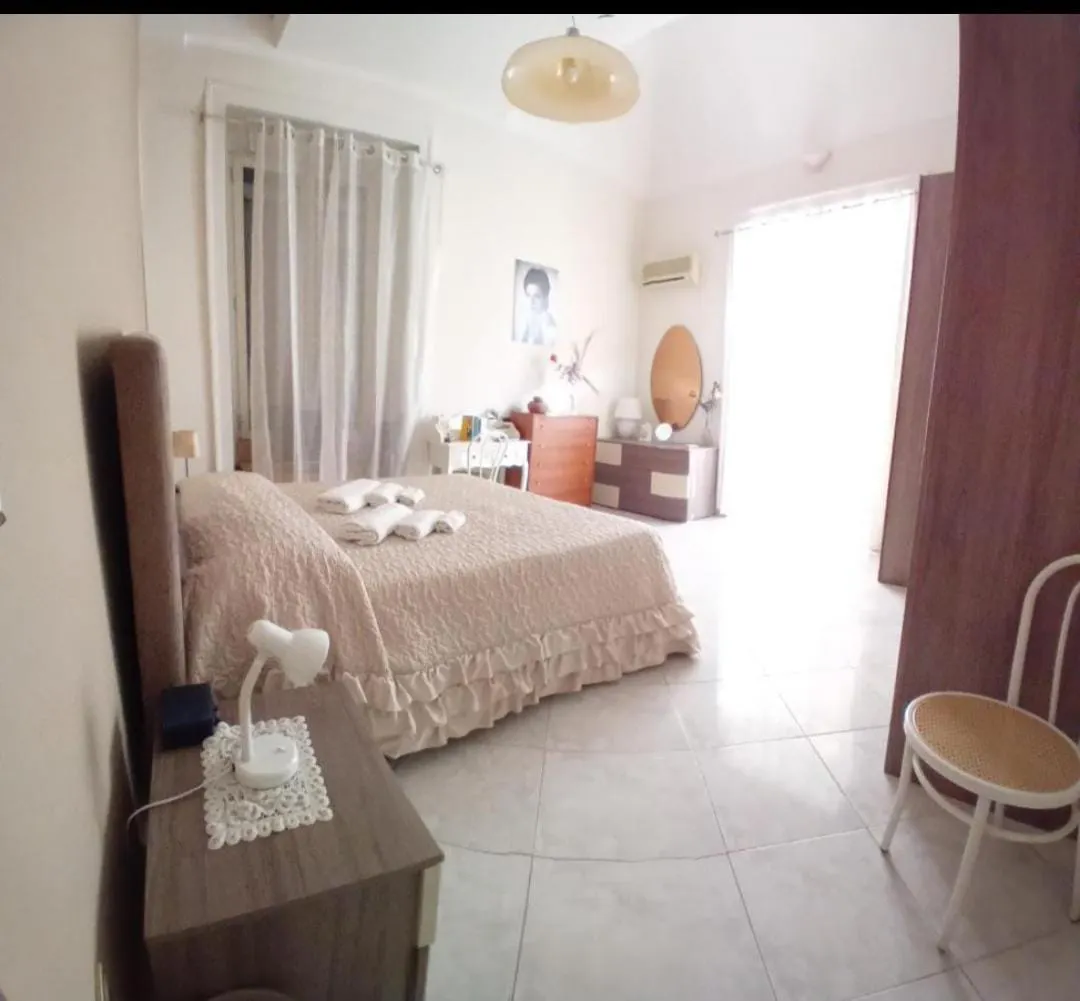 Private room in Via San Severo a Capodimonte, Naples (1656915) ROOM