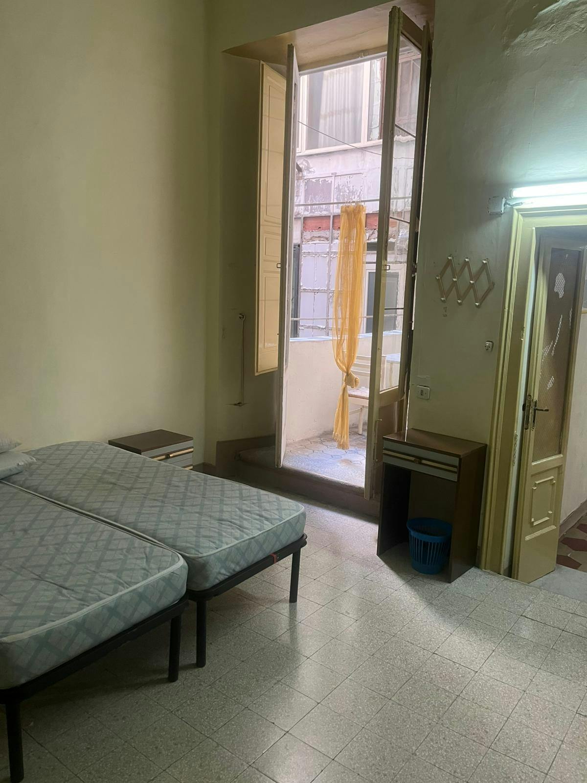 Piazza Dante, Naples preview