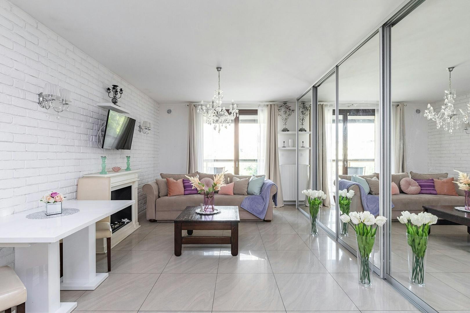 Apartament de închiriat pentru 5.701 PLN pe lună în Warsaw, Towarowa