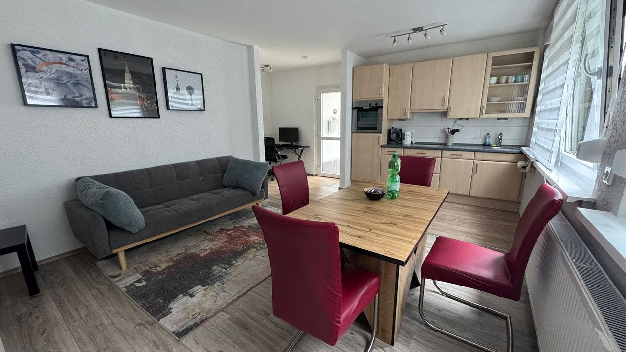 Квартира сдается в аренду за 1 100 € в месяц в Solingen, Beethovenstraße