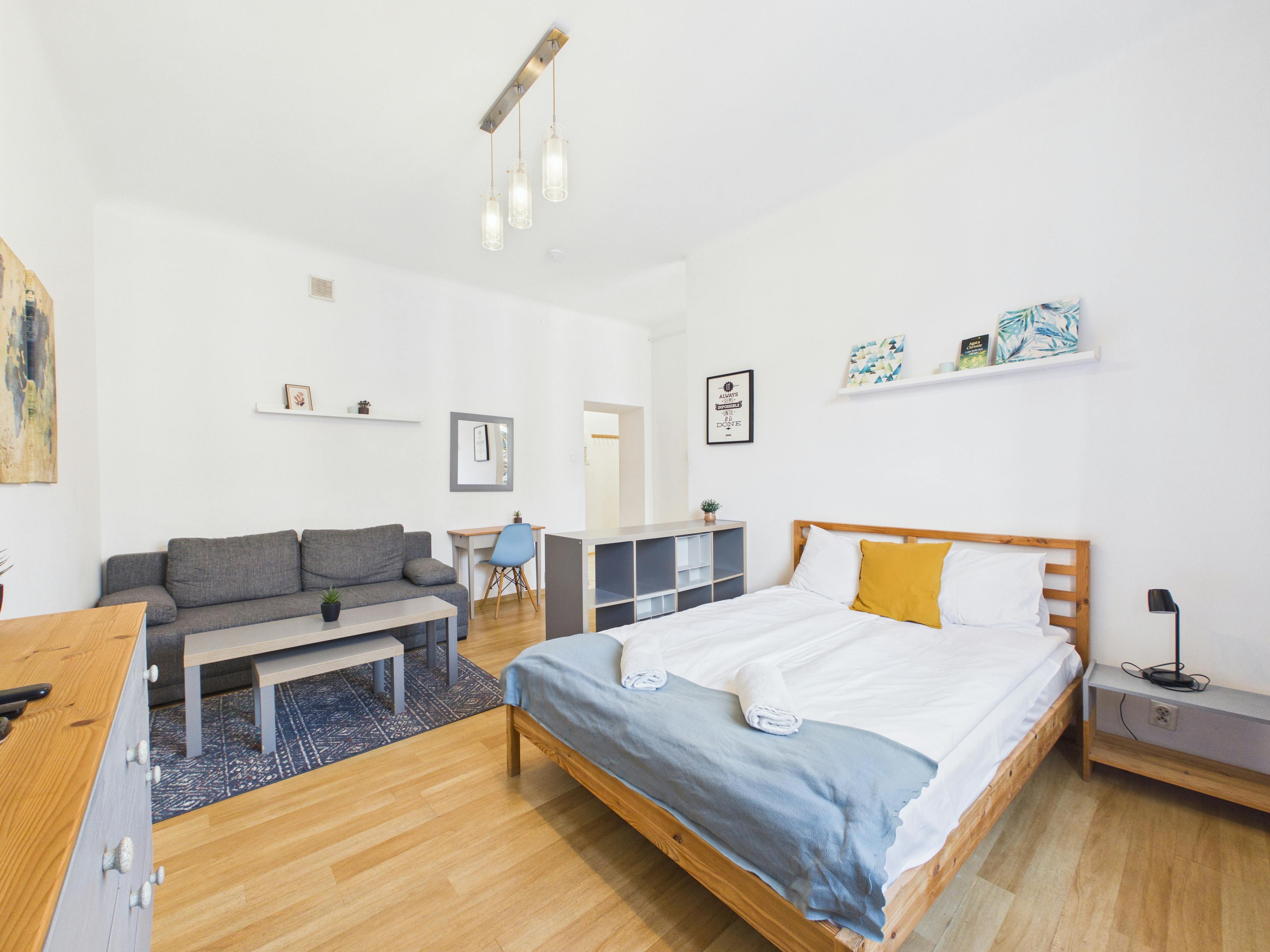 Studio for rent for PLN 3,800 per month in Warsaw, Kazimierzowska