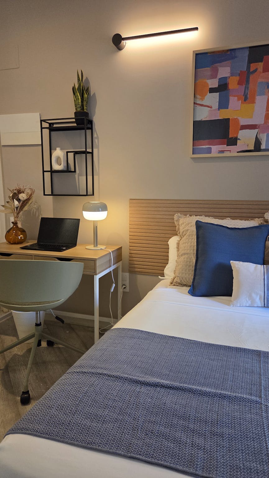 Carrer de Mallorca, Barcelona preview