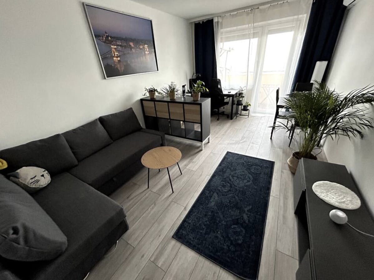 Studio zu mieten für 290.831 HUF pro Monat in Budapest, Hadak útja