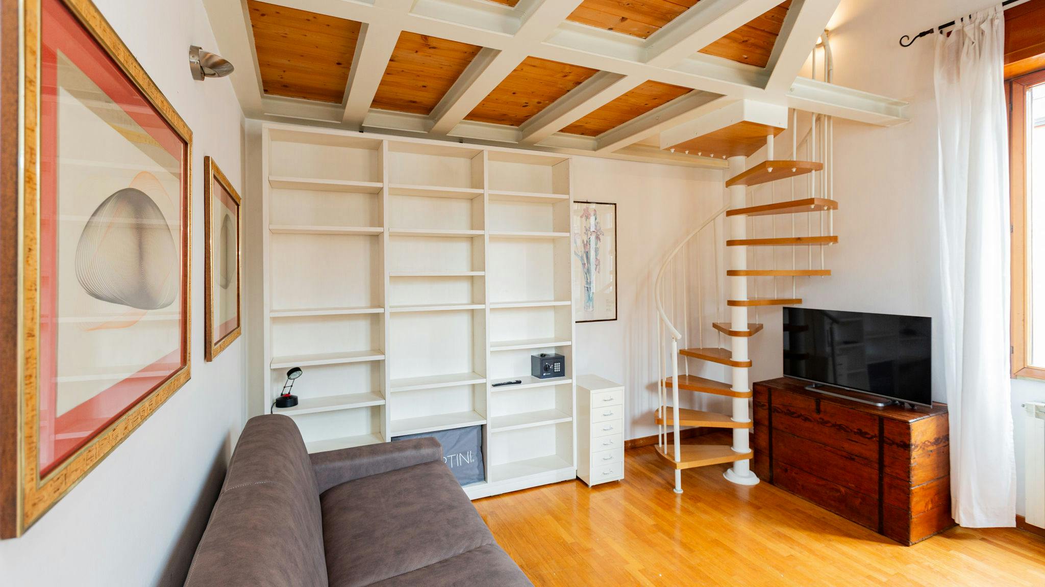 Appartement te huur voor € 1 per maand in Milan, Via Francesco Ingegnoli