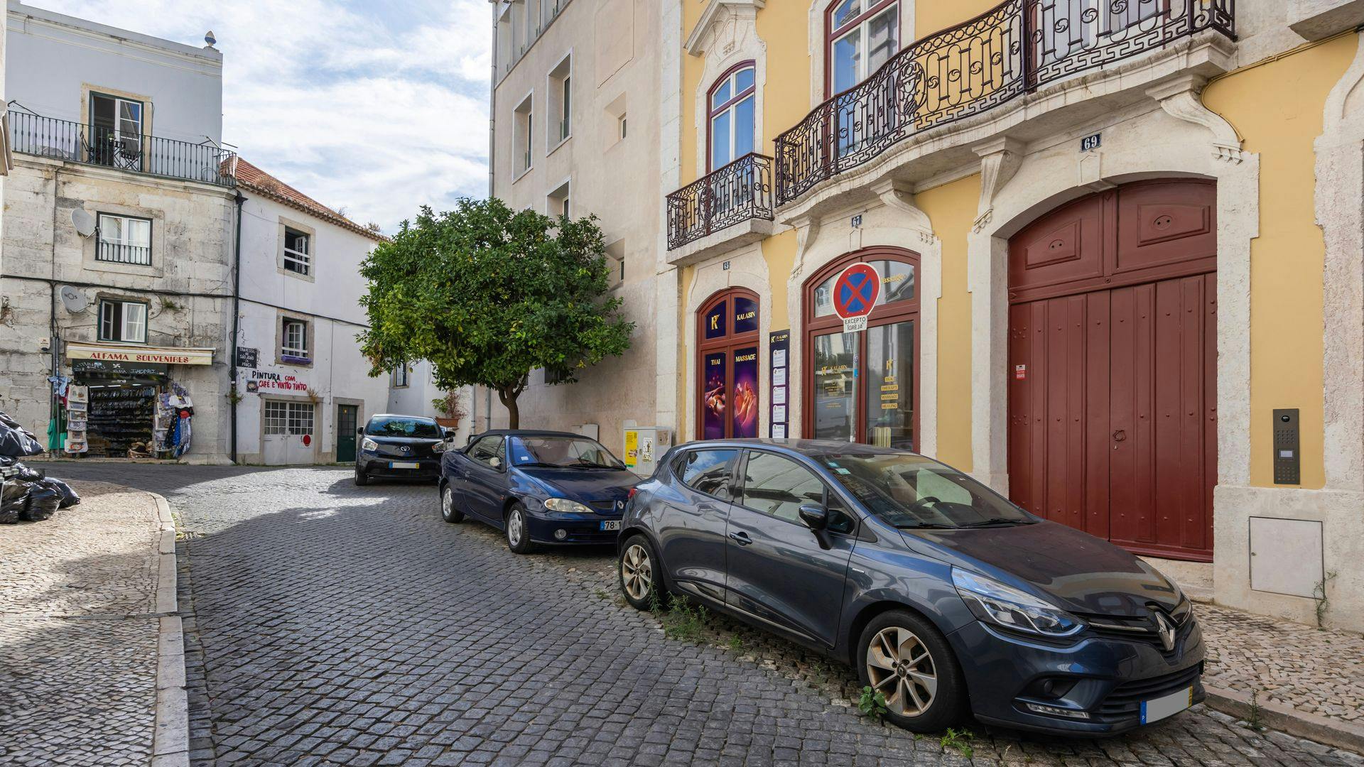 preview gallery tile