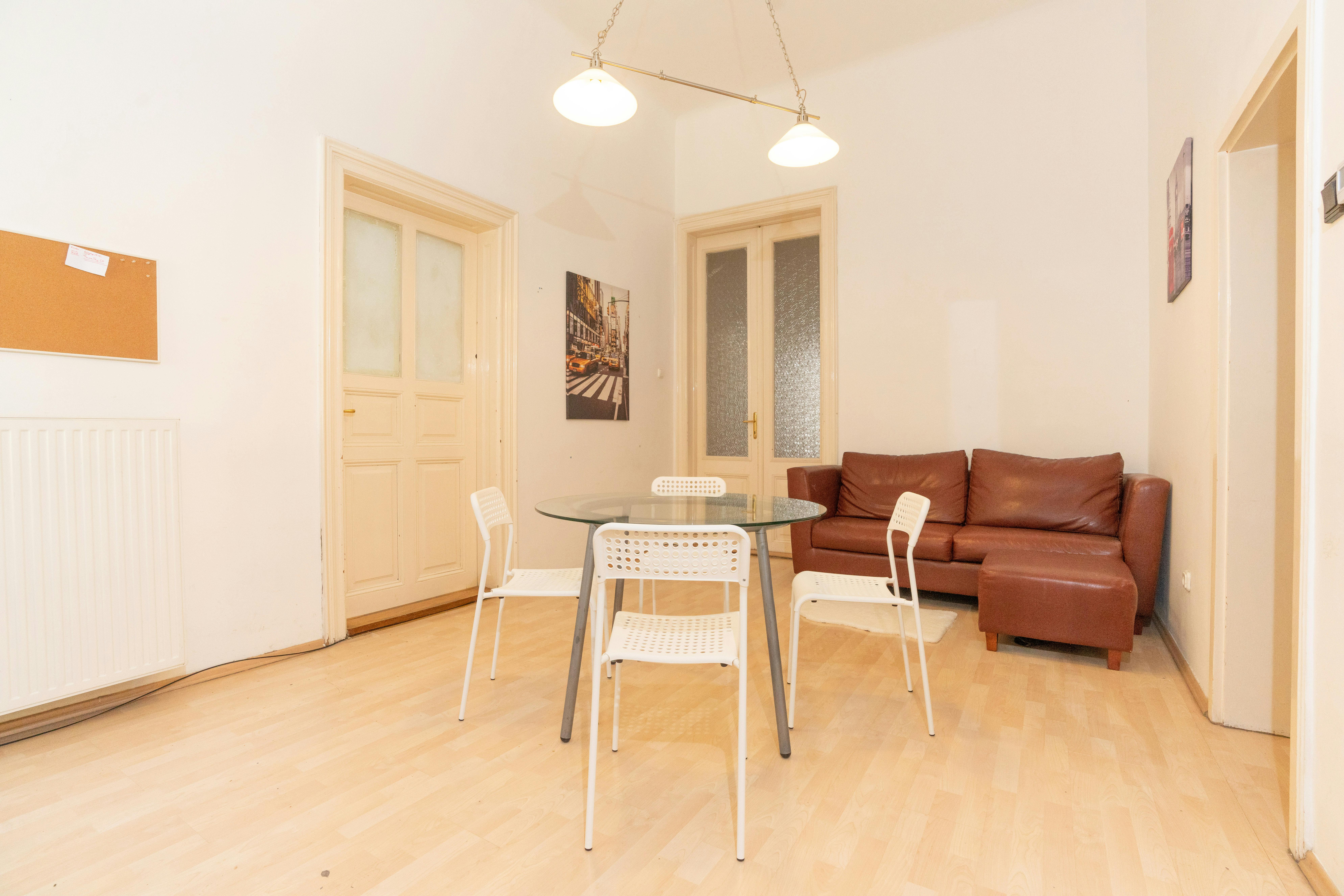 Single room Budapest, 1 bed, 16m² — photo 7