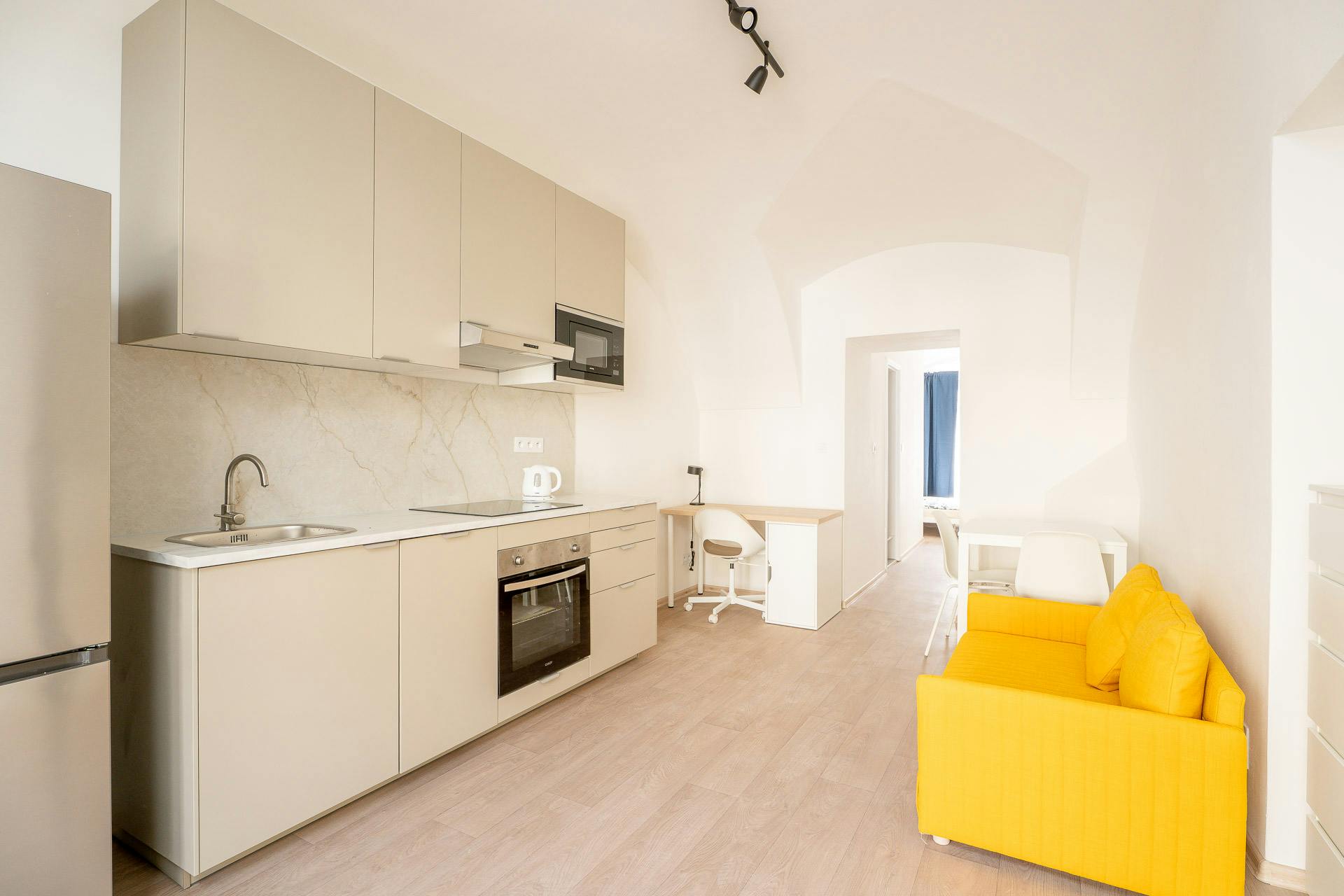 Apartment Hlavní Město Praha, 1 bed — photo 4