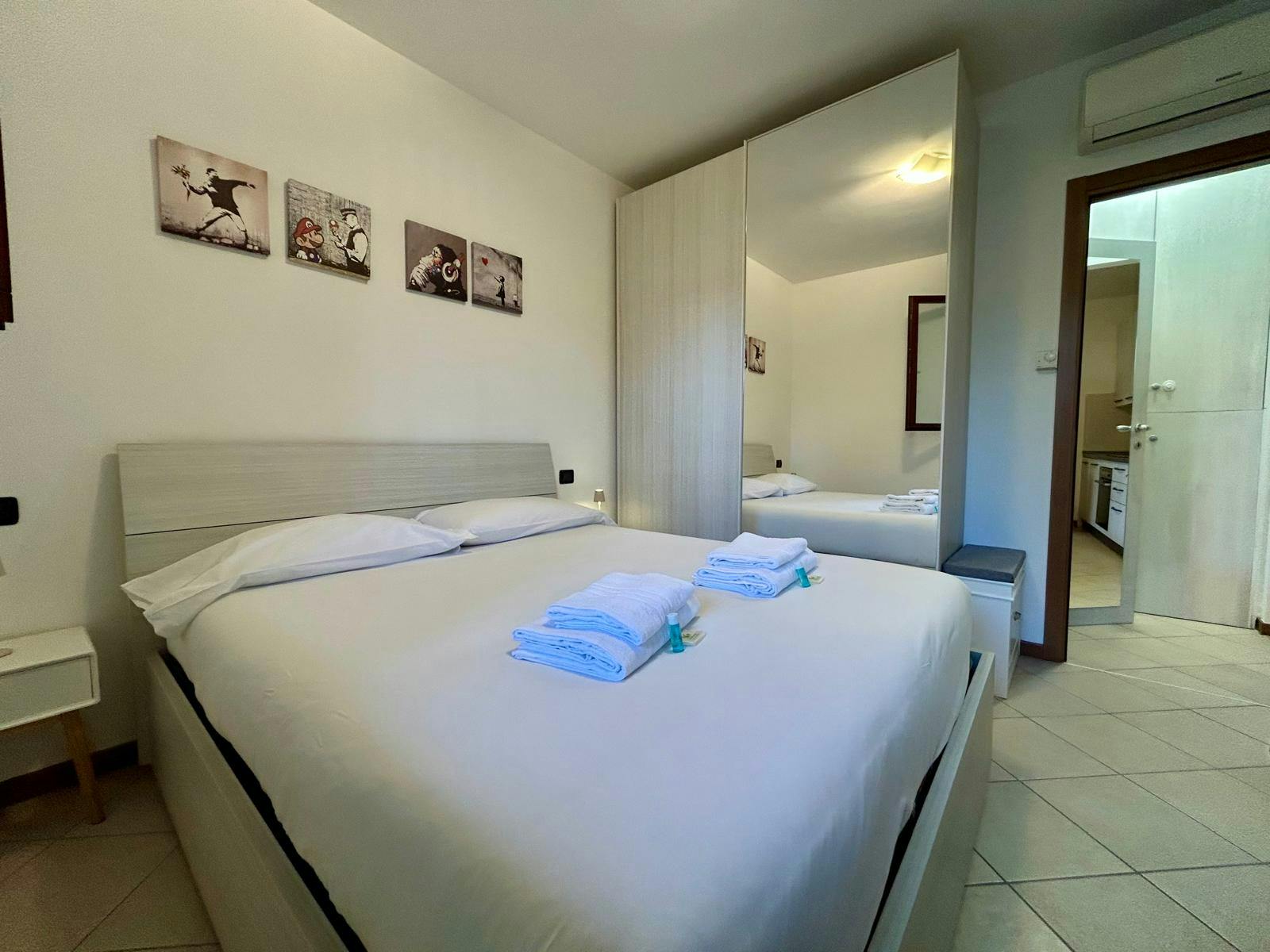 Apartment for rent for €1,180 per month in Milan, Via dei Carafa