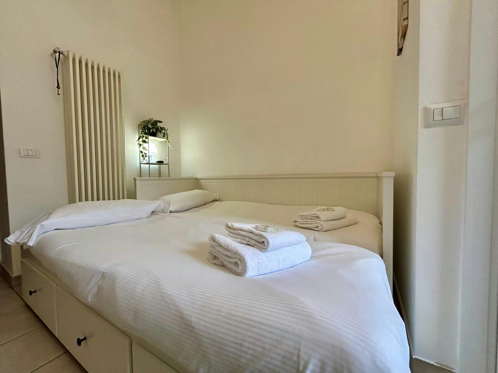 Студія за оренду для 1 100 EUR на місяць у Milan, Via Giovanni Antonio Plana