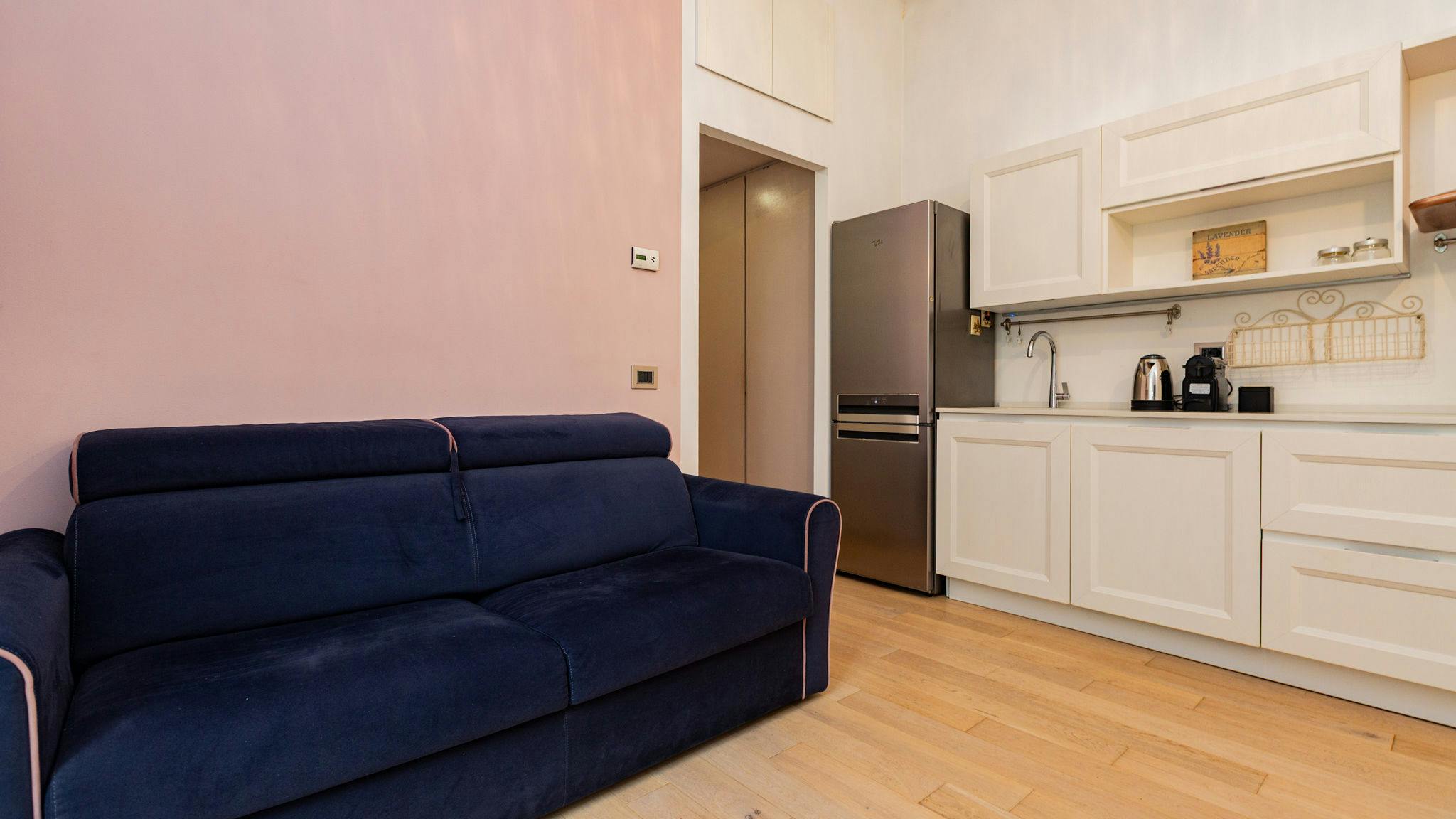 Apartment for rent for €1 per month in Milan, Via Francesco Brioschi