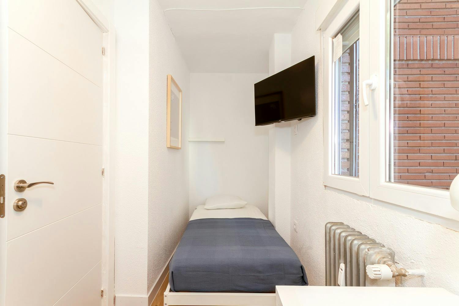 Privé kamer te huur voor € 325 per maand in Alcalá de Henares, Calle Nardo