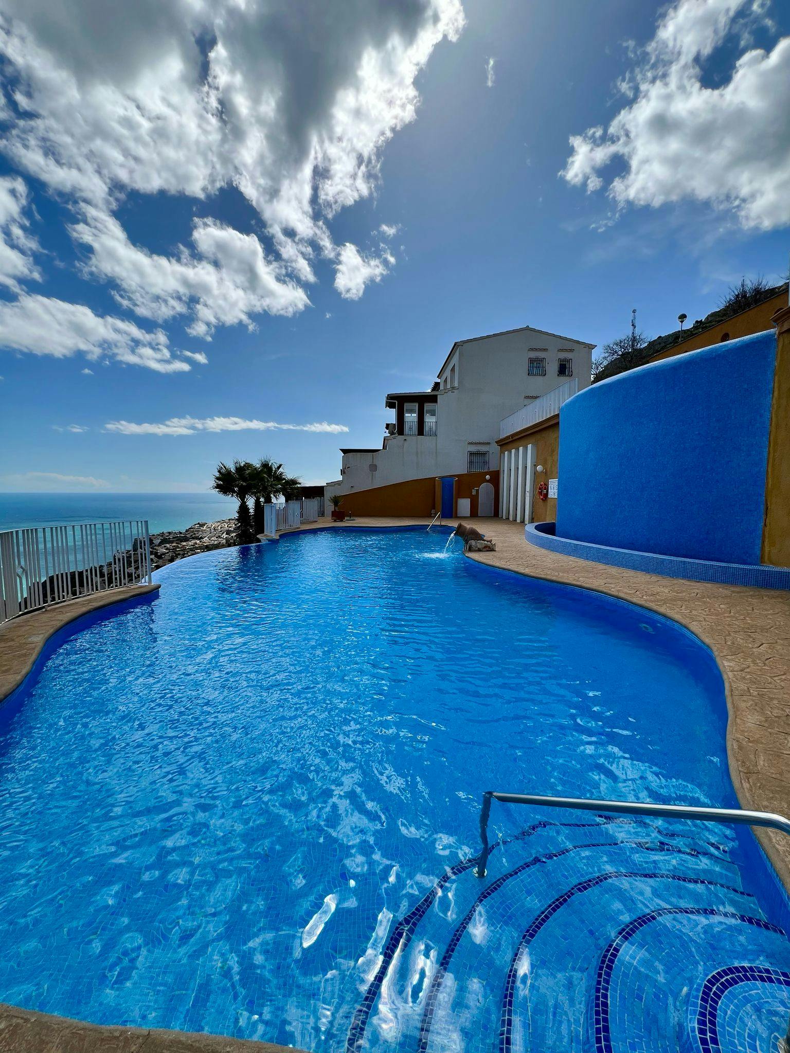 Apartamento en alquiler por 1250 € al mes en El Poble Nou de Benitatxell, Carretera Superior