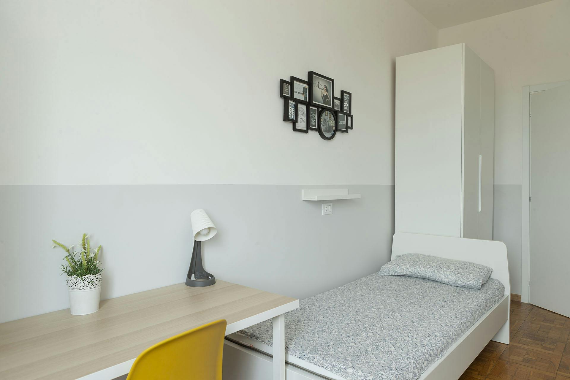 Private room in Via Bartolomeo Eustachi, Milan (1657512) ROOM