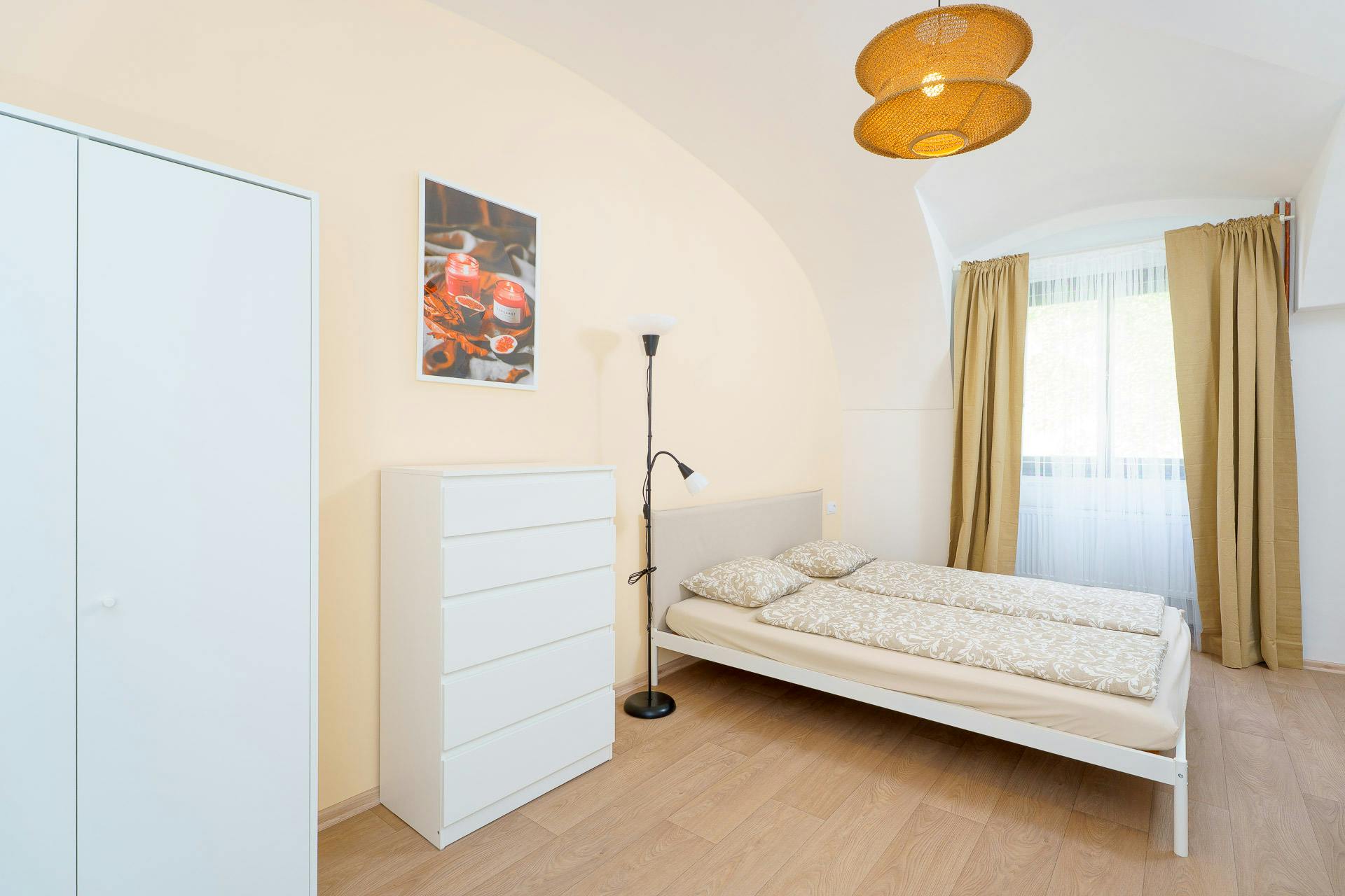 Apartamento en alquiler por 26.900 CZK al mes en Hlavní město Praha, Kolčavka