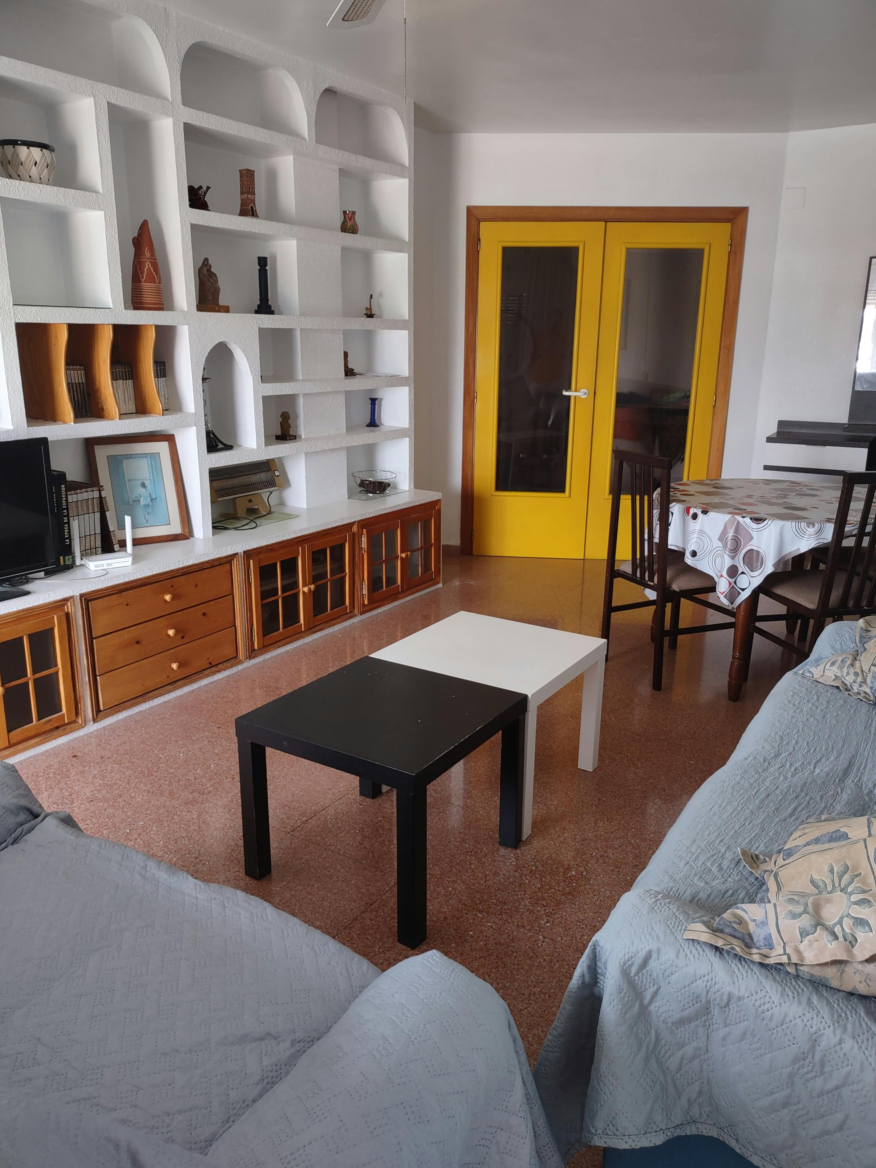 Cameră privată de închiriat pentru 235 EUR pe lună în Murcia, Calle Poeta Vicente Medina