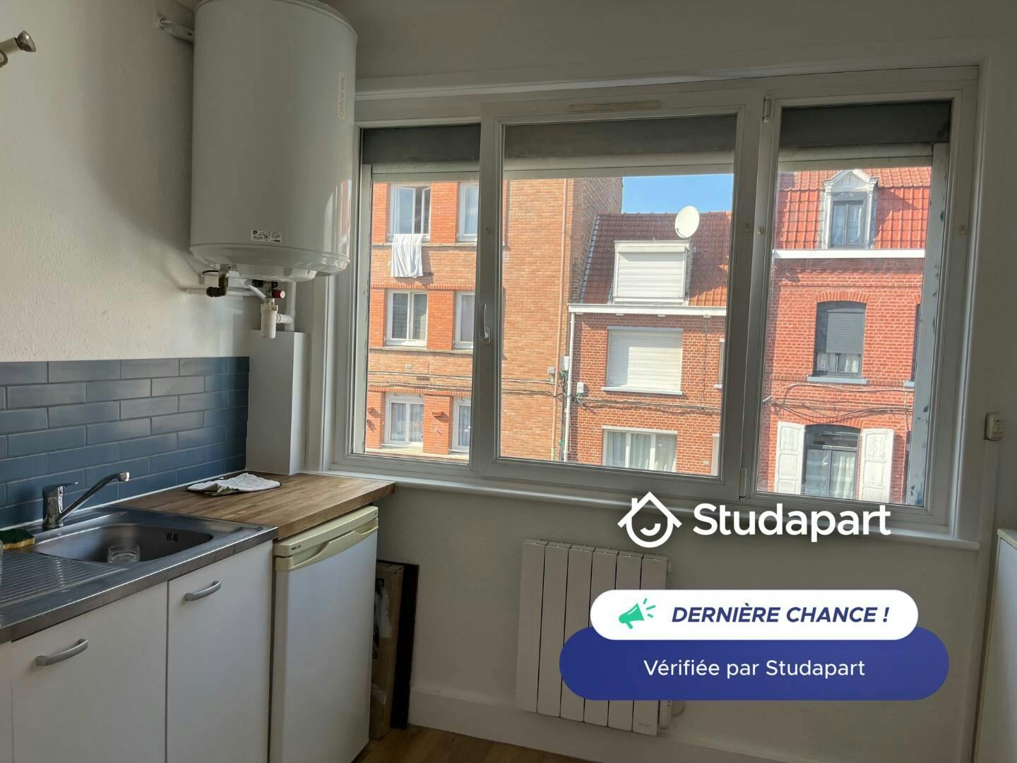 Apartment for rent for €680 per month in Lille, Rue Chanzy