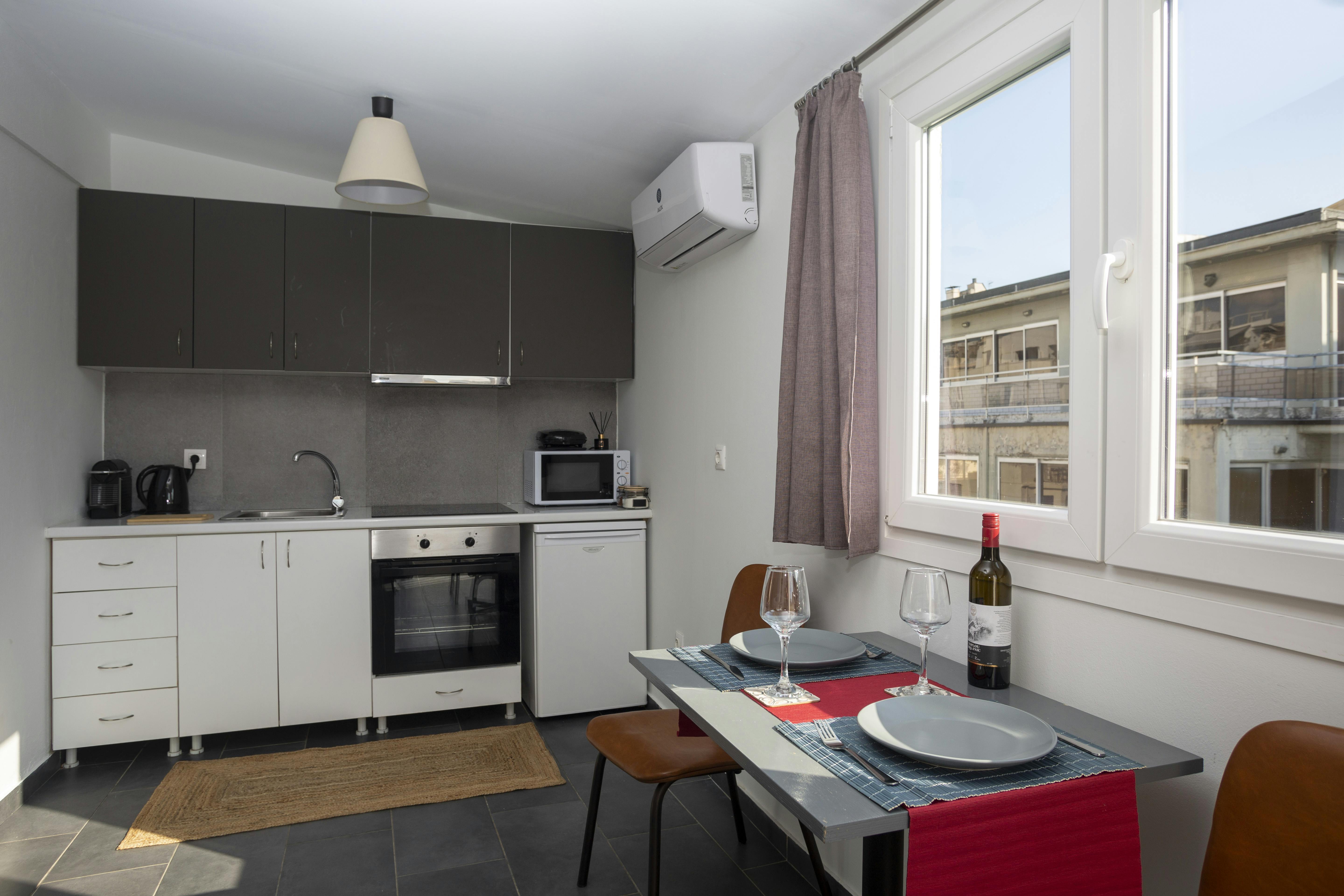 Monolocale in affitto a 950 € al mese a Athina, Kallergi