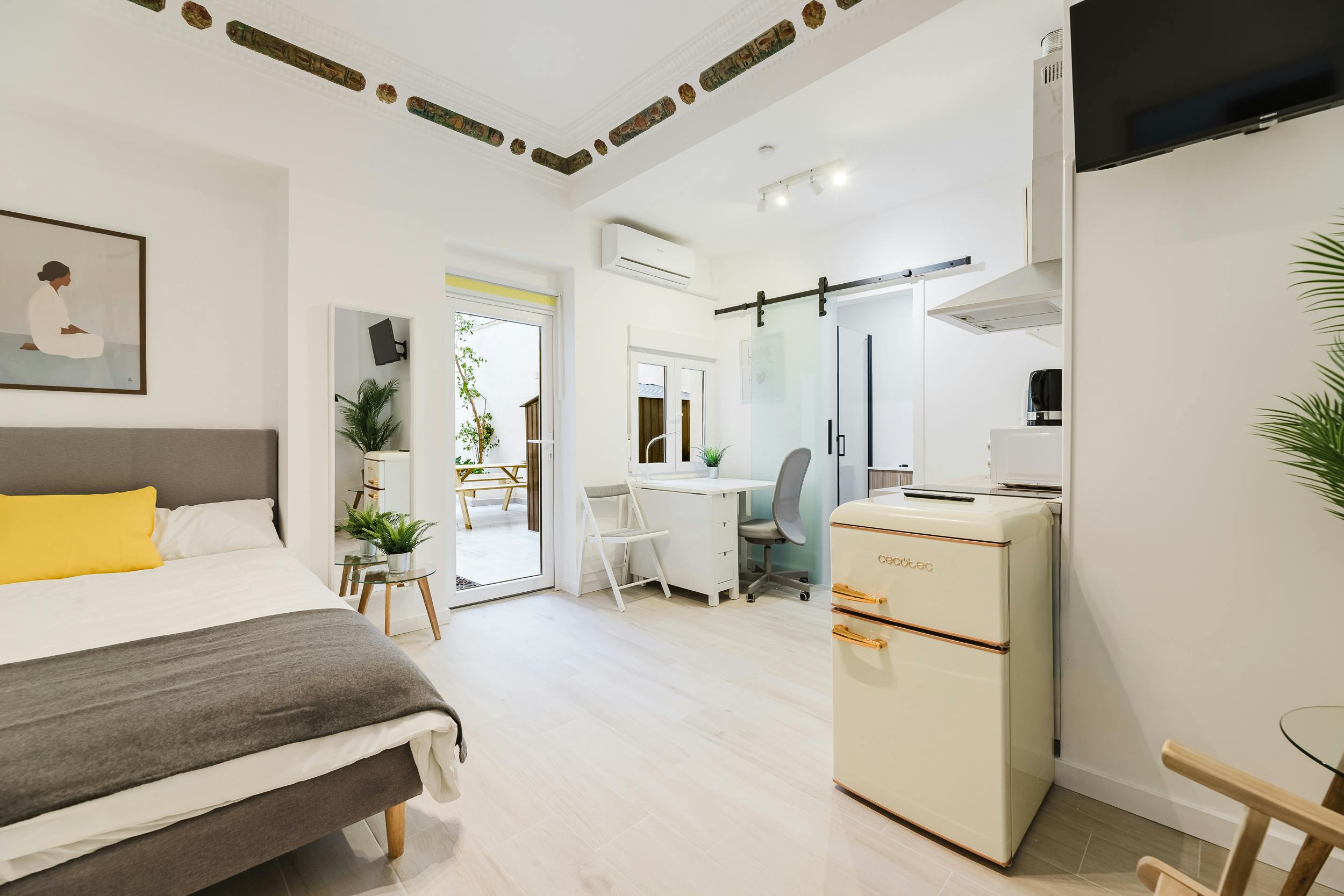 Carrer d' Antonio Ponz, Valencia preview