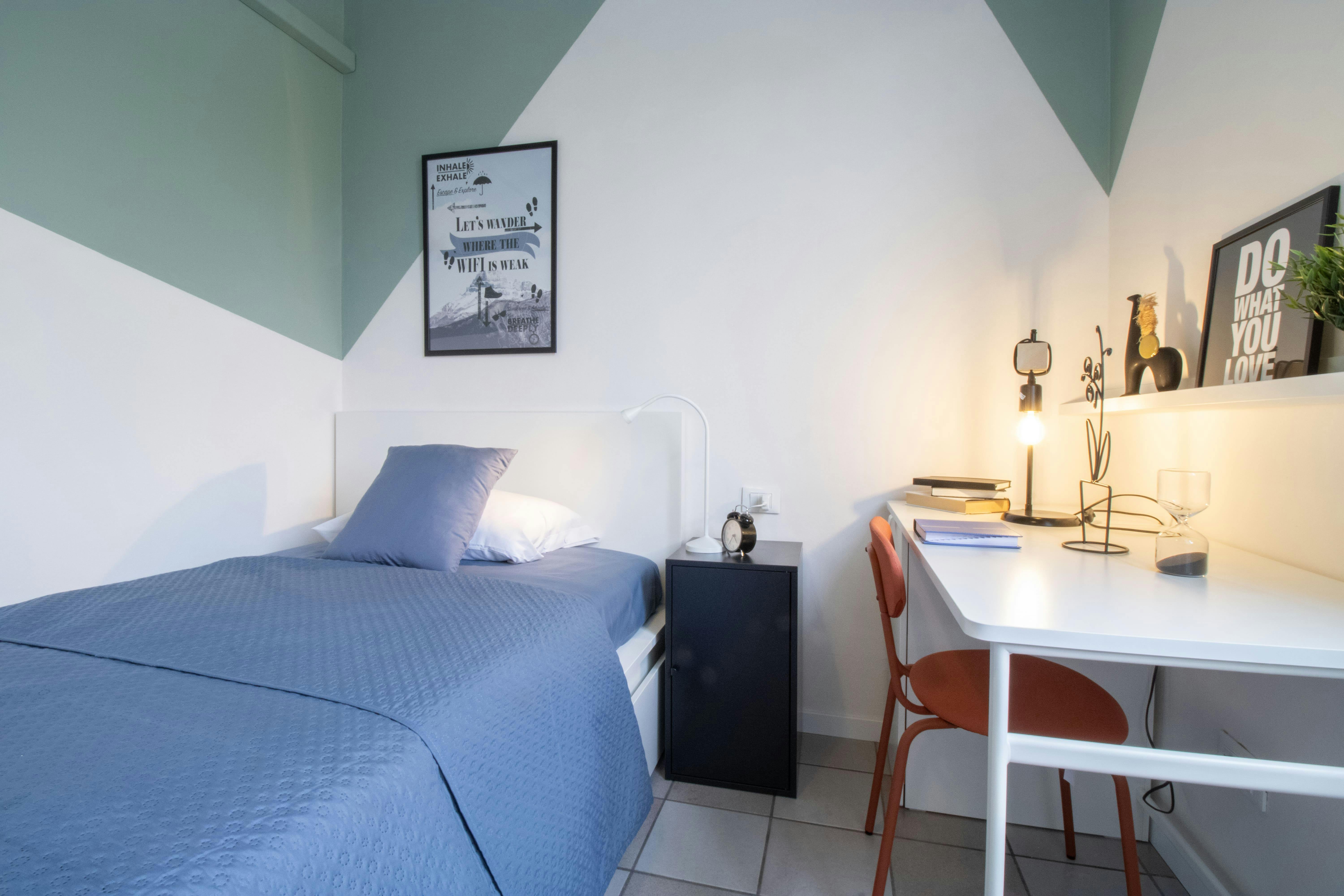 Private room for rent for €550 per month in Pavia, Via Contardo Ferrini