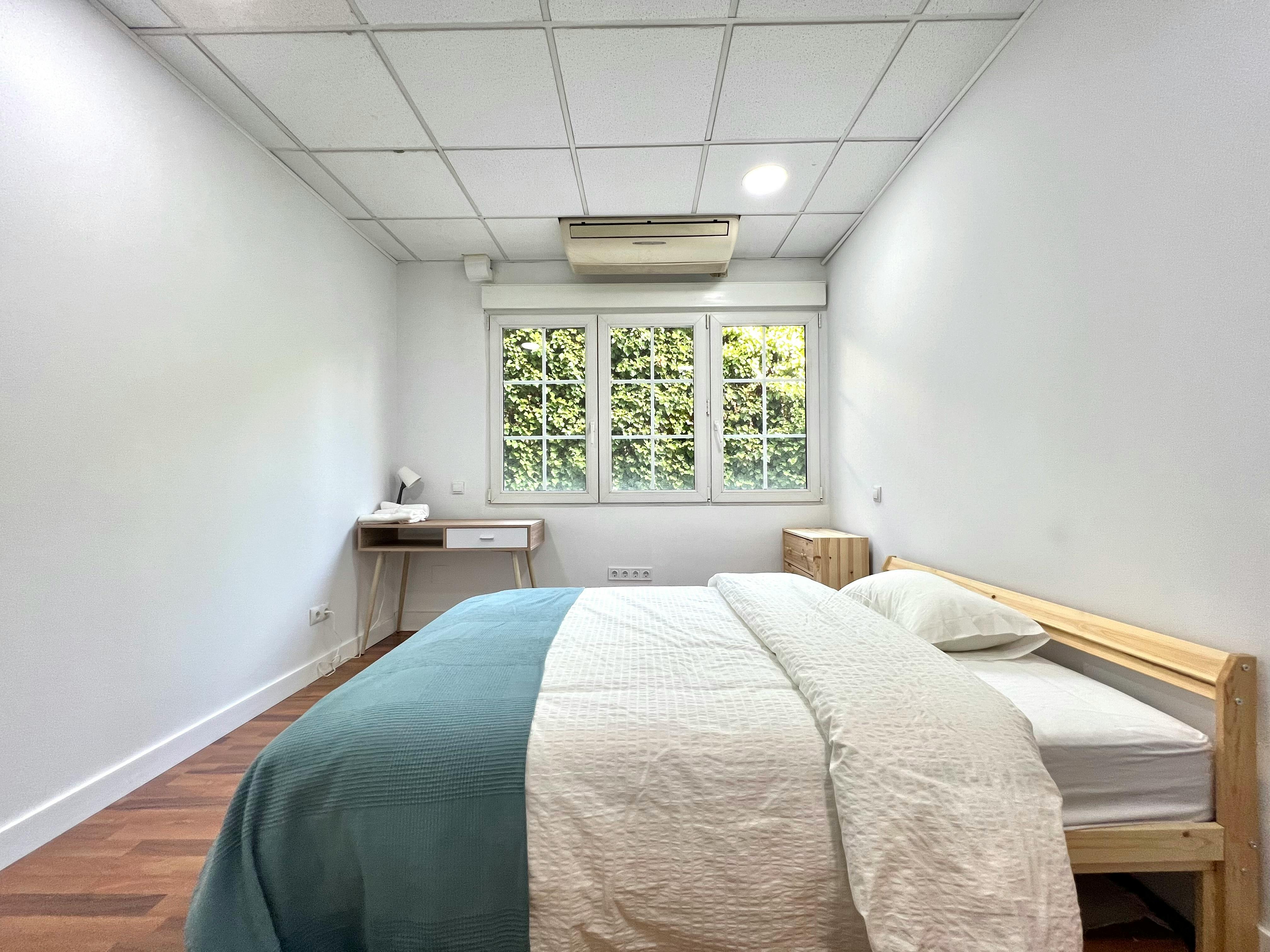 Single room Madrid, 1 bed, 15m² — photo 7